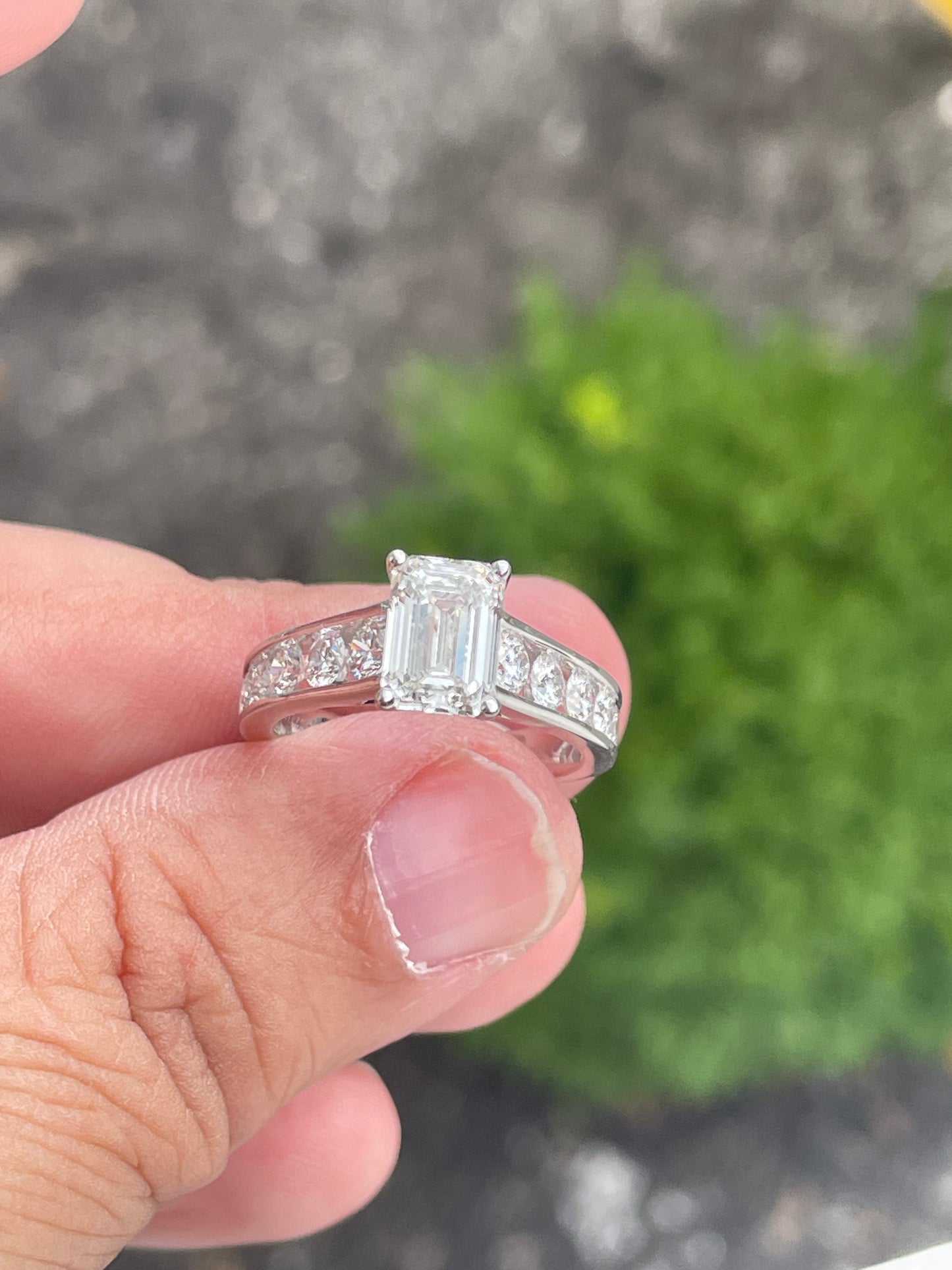 14k White Gold Emerald Cut Diamond Engagement Ring Size 7