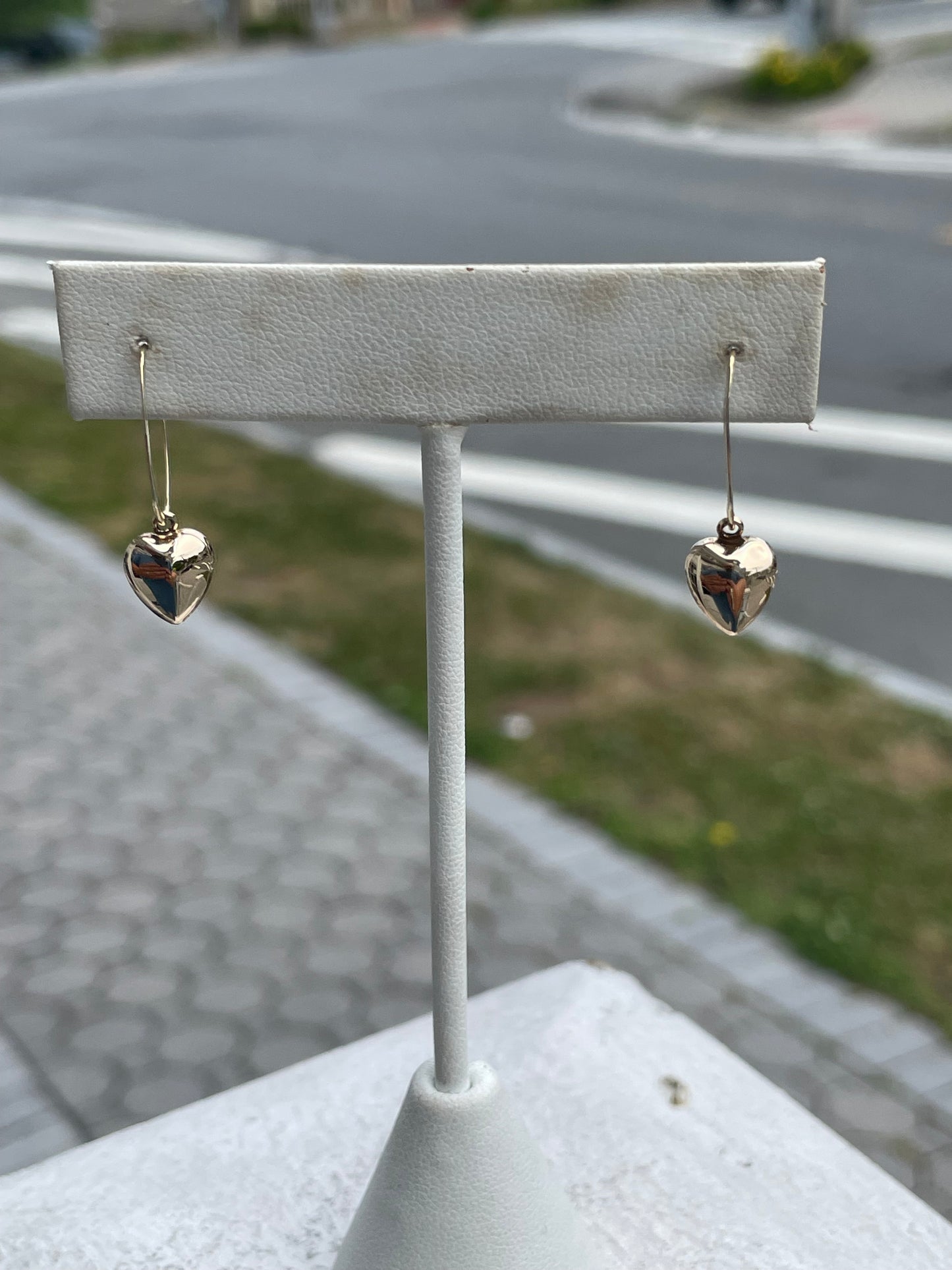 14k Dangle Small Puffed Heart Earrings
