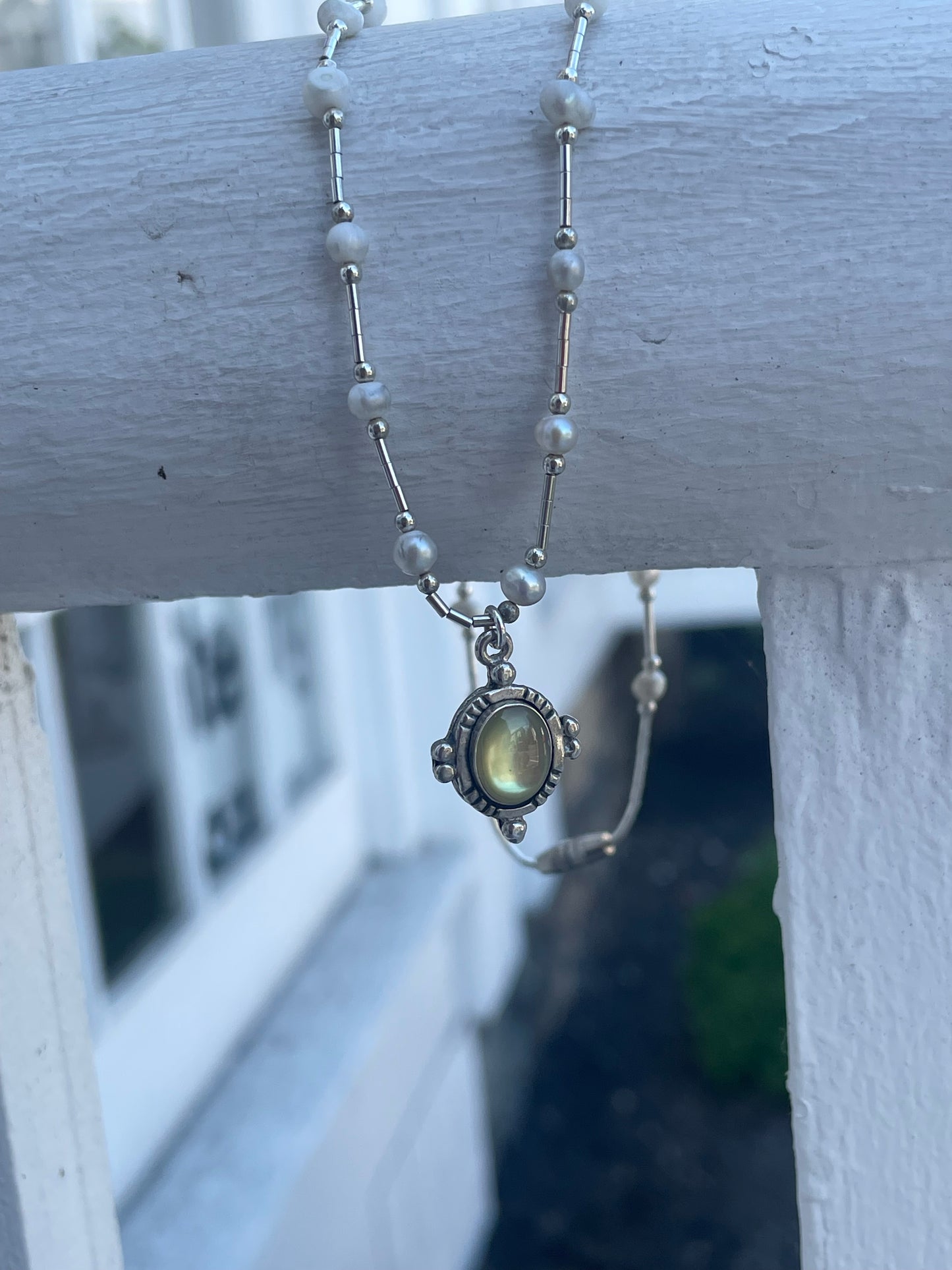 925 Sterling Silver Pearl & Mother of Pearl Necklace 16”