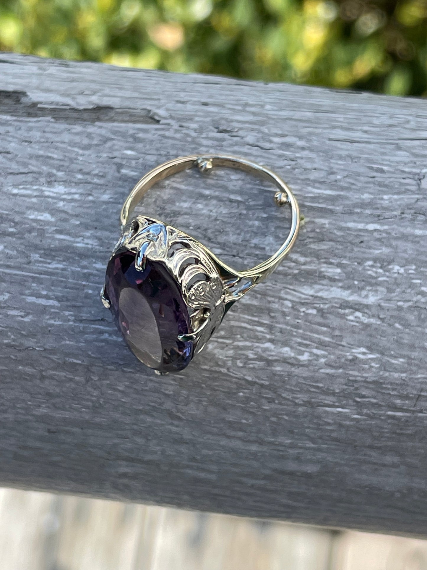 Vintage Estate 14k Gold Oval Amethyst Statement Ring Size 6.5
