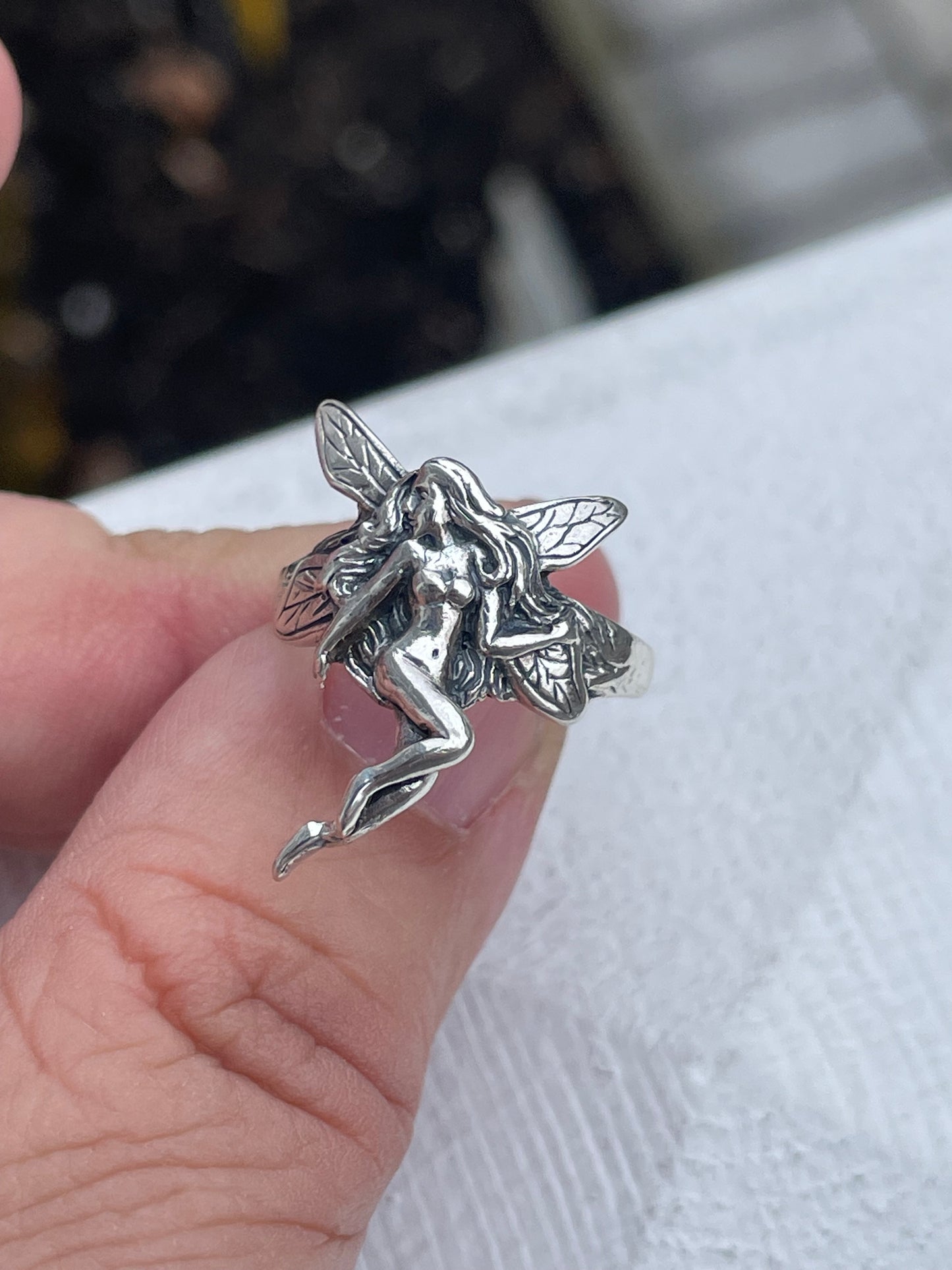 925 Sterling Silver Curved Fairy Ring Size 8