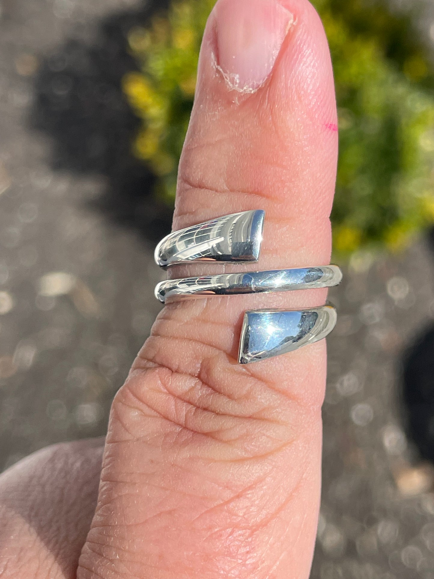 925 Sterling Silver Solid Wrap Around Band Ring Size 7.5