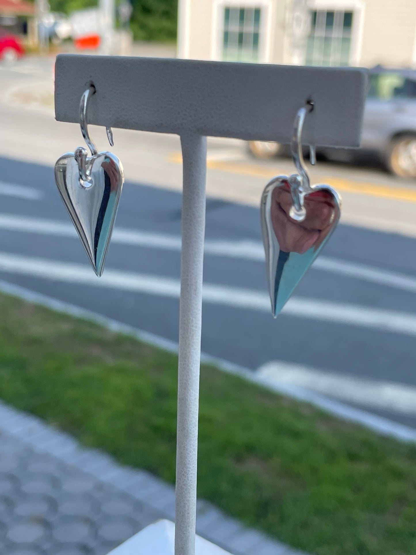 925 Sterling Silver Dangling Signet Heart Earrings