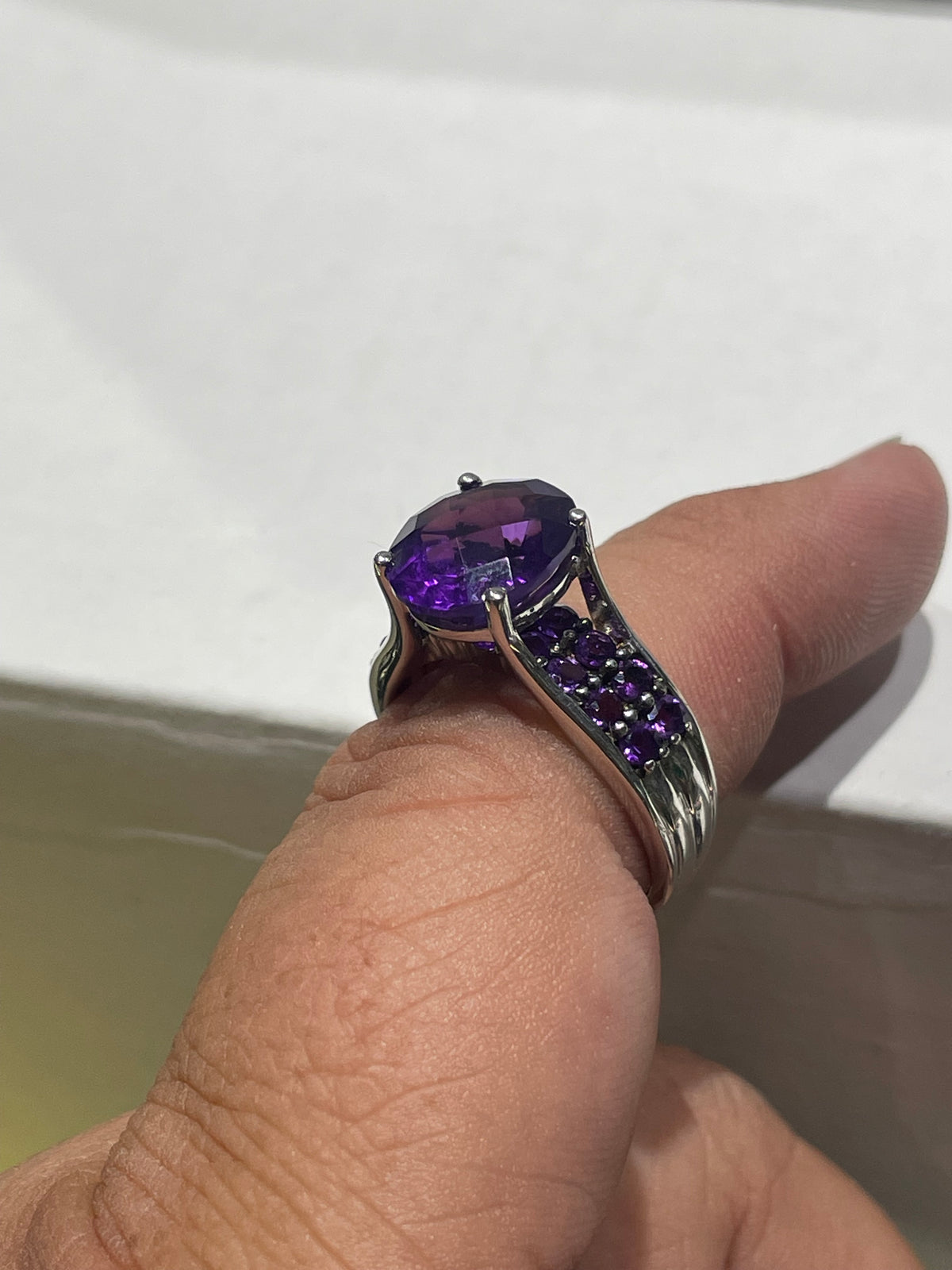 Designer BBJ Oval Amethyst Solitaire Cluster Band Ring Size 9