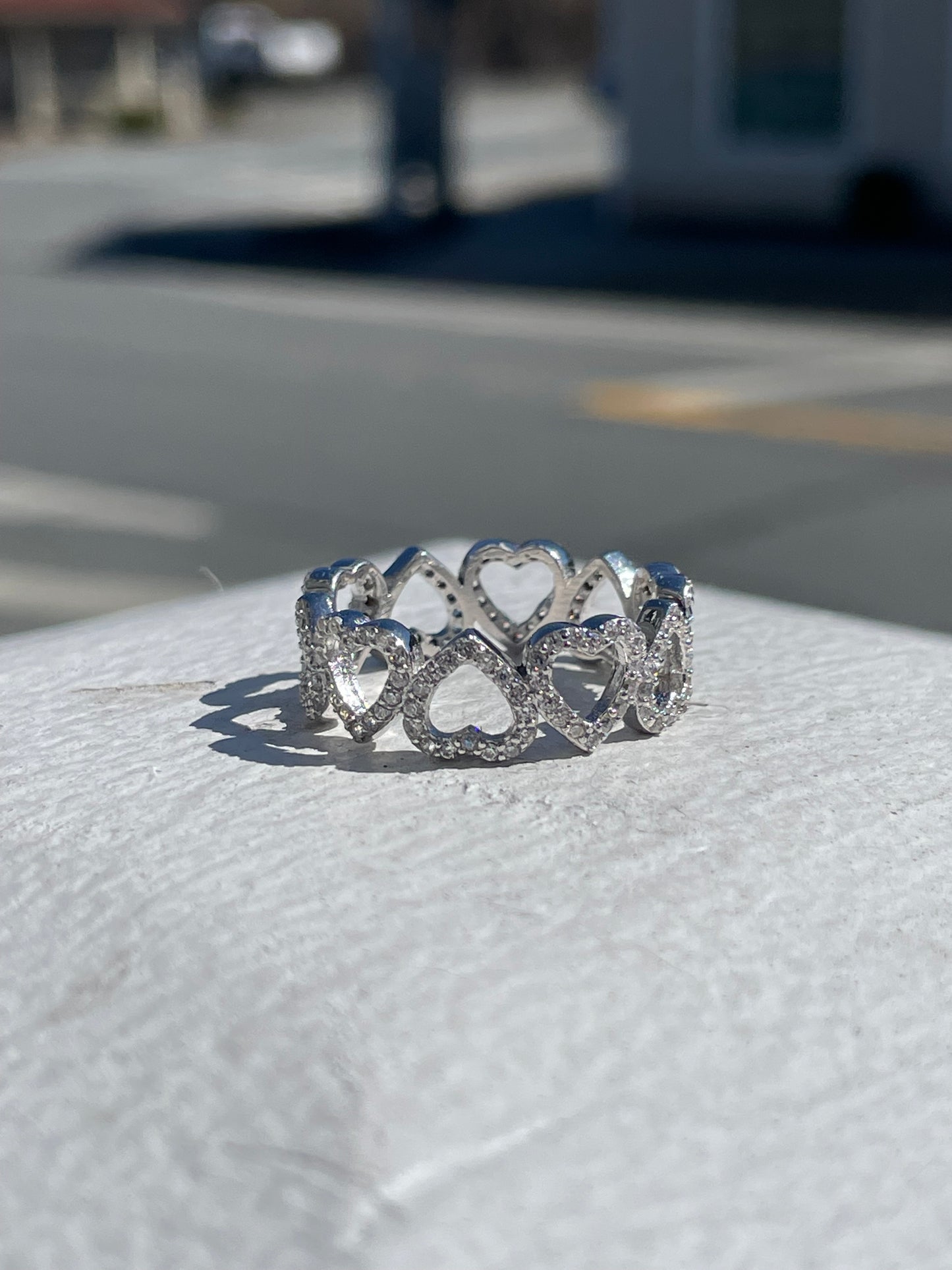 925 Sterling Silver Sparkling Heart Eternity Band Ring Size 9
