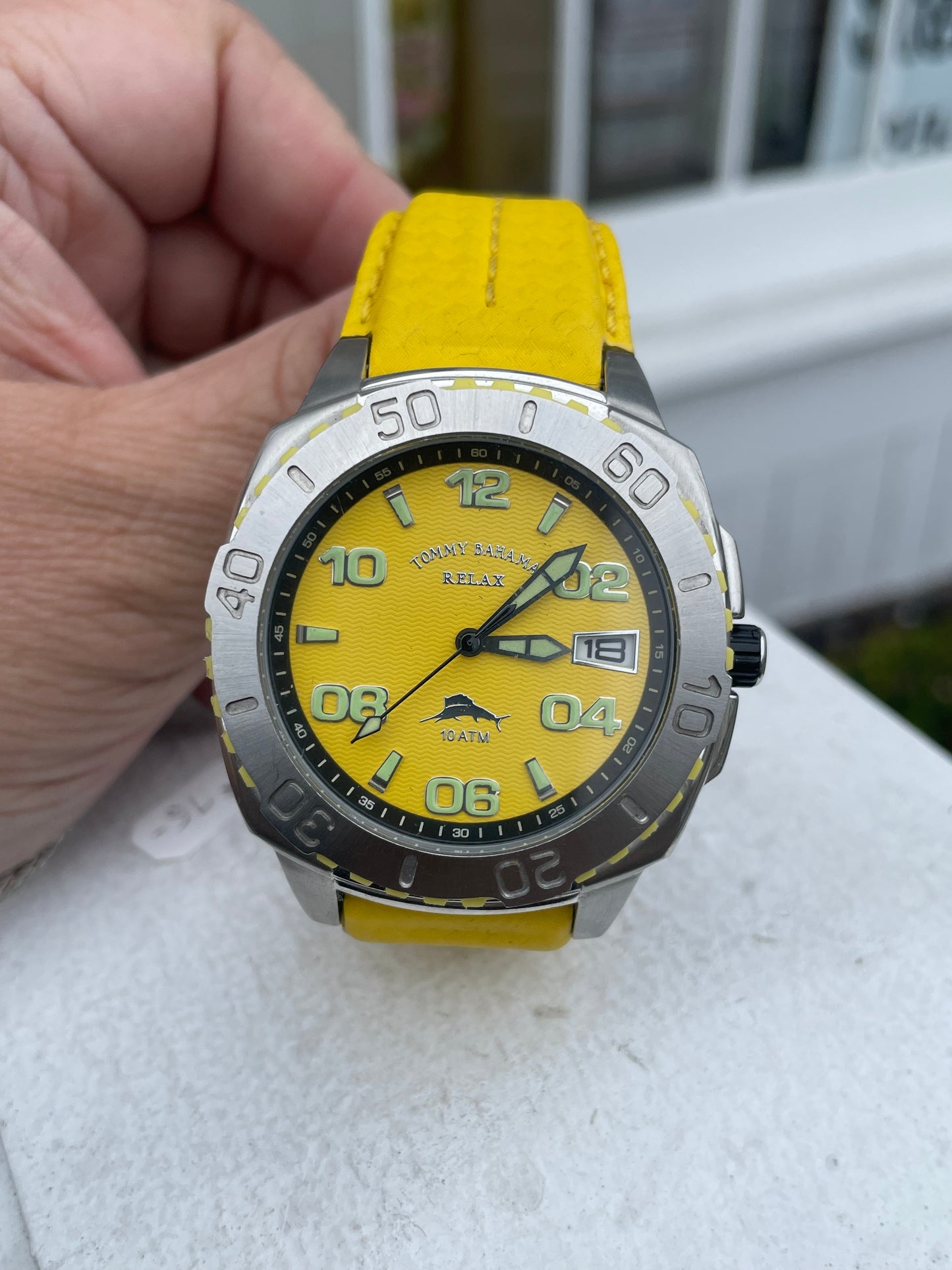 Tommy Bahama Relax Yellow Face & Yellow Leather band Relax Watch 10ATM