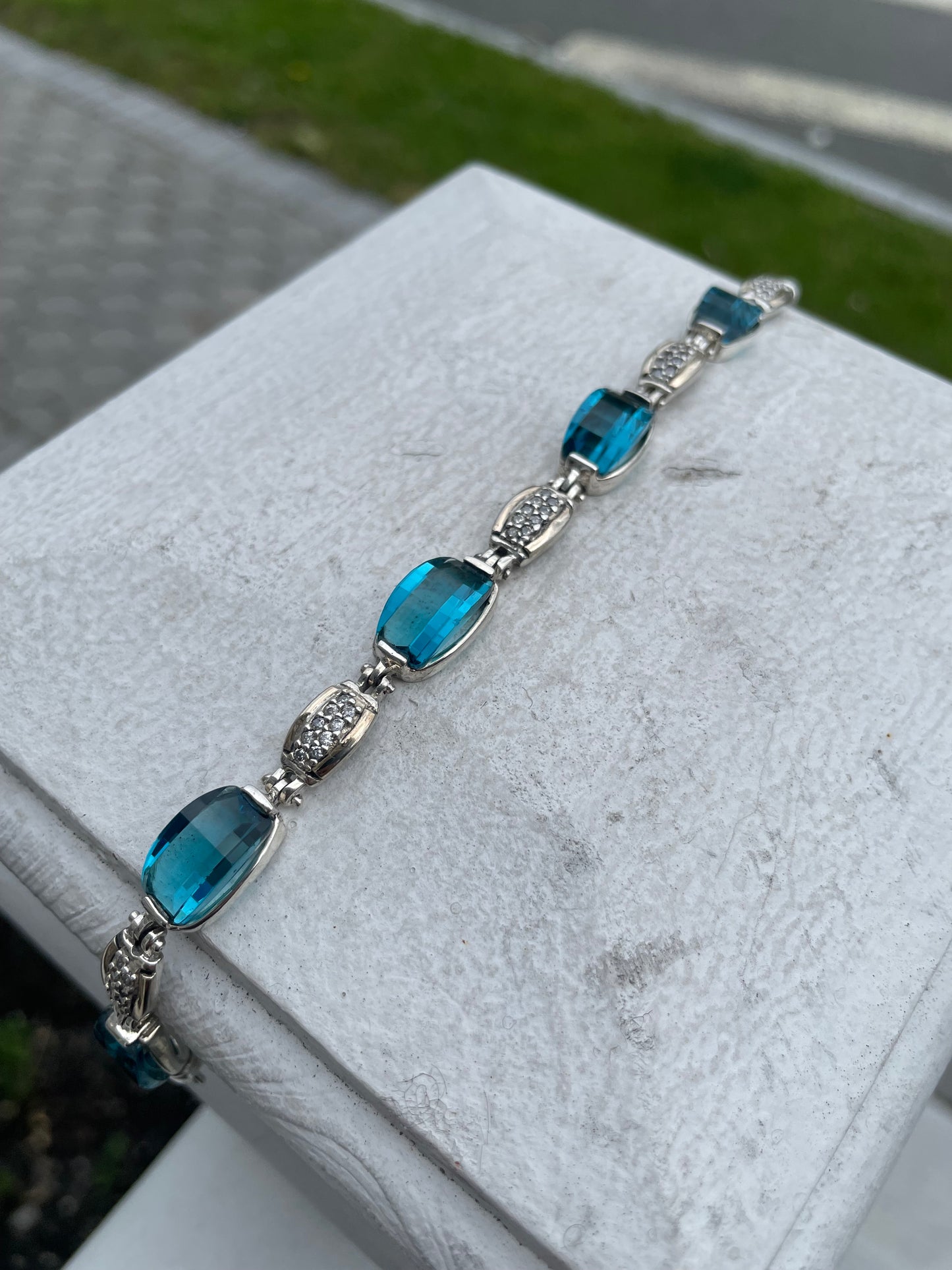 925 Sterling Silver Prussian London Blue Topaz & Zirconia Tennis Bracelet 7.5”
