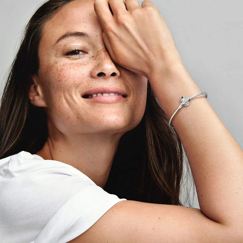 Pandora Disney Alice in Wonderland Cheshire Cat Clasp Moments Bangle 599343C00-18