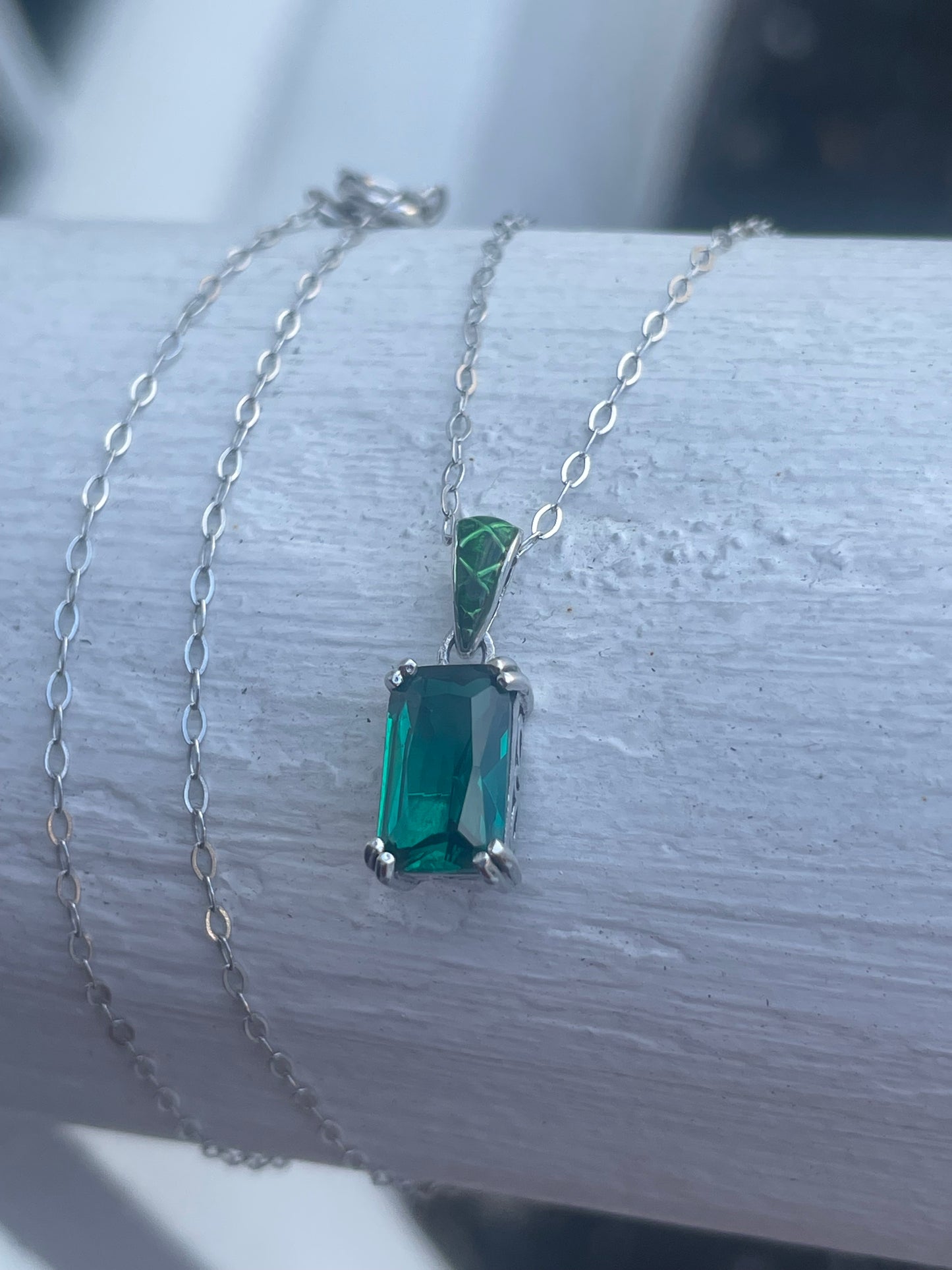 925 Sterling Silver Synthetic Emerald Solitaire Necklace 18”
