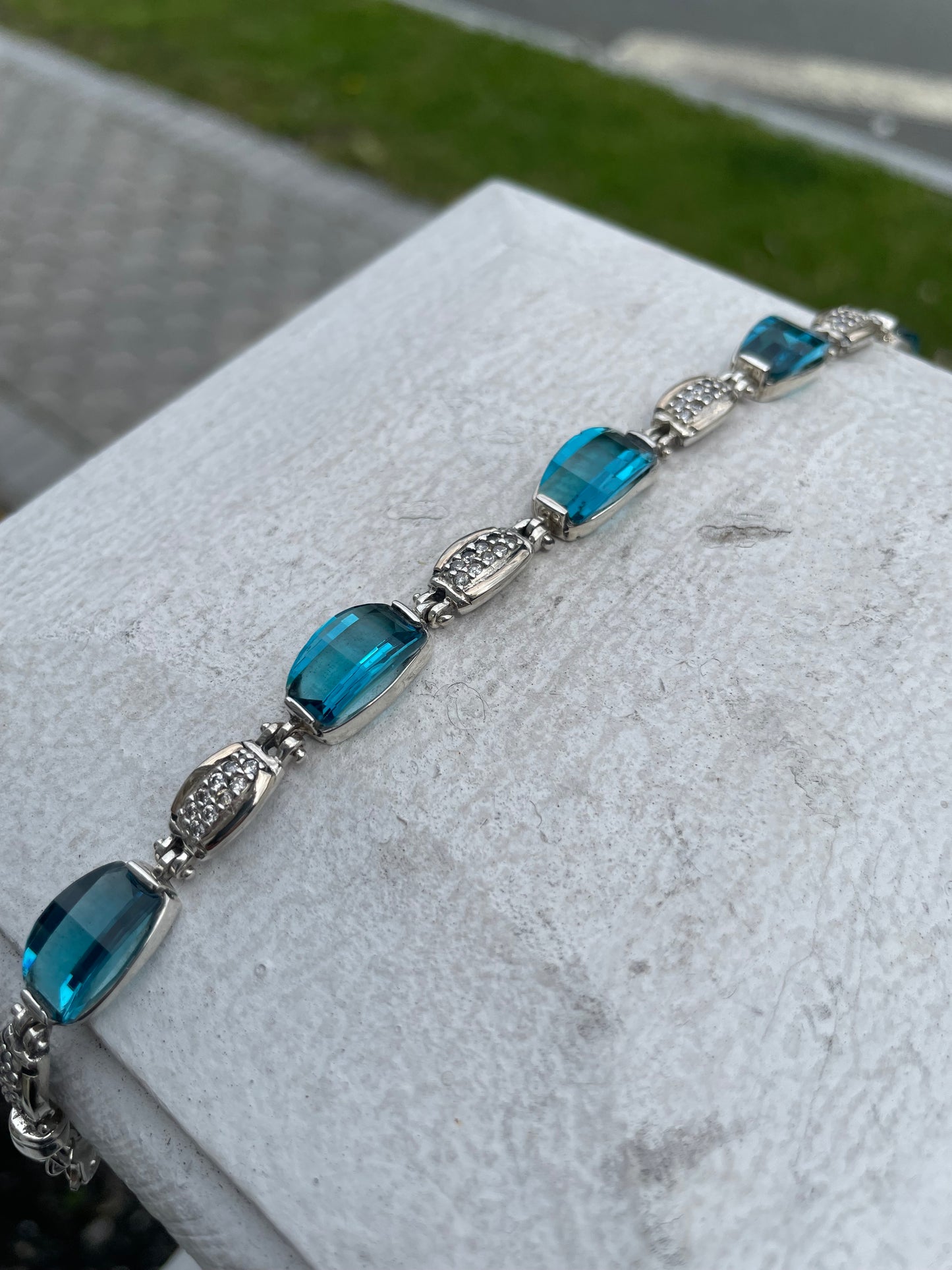 925 Sterling Silver Prussian London Blue Topaz & Zirconia Tennis Bracelet 7.5”