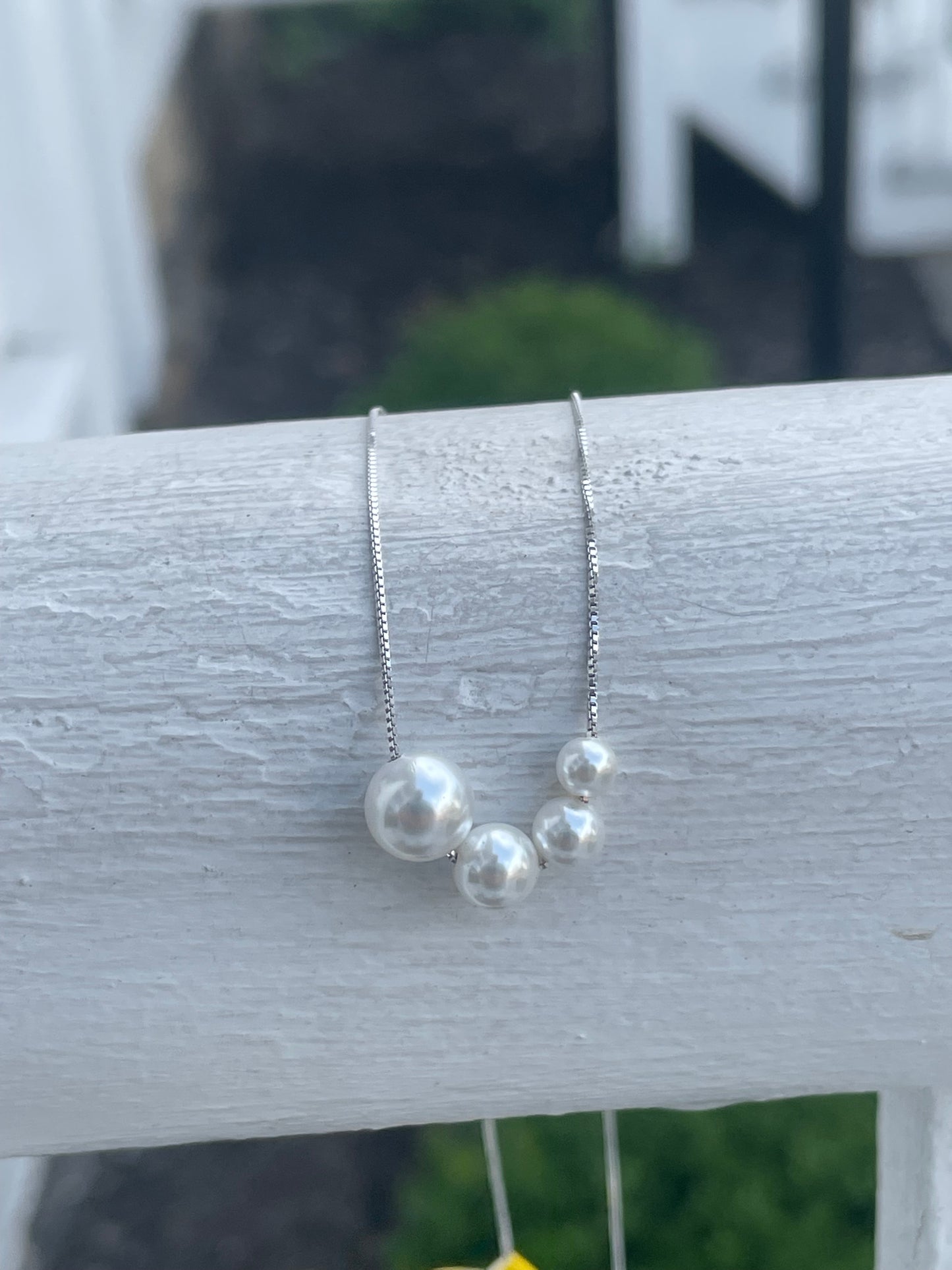 925 Sterling Silver Petite Graduated Pearl Necklace