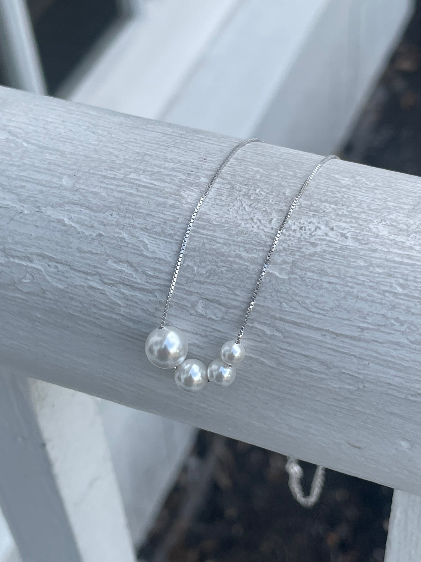 925 Sterling Silver Petite Graduated Pearl Necklace