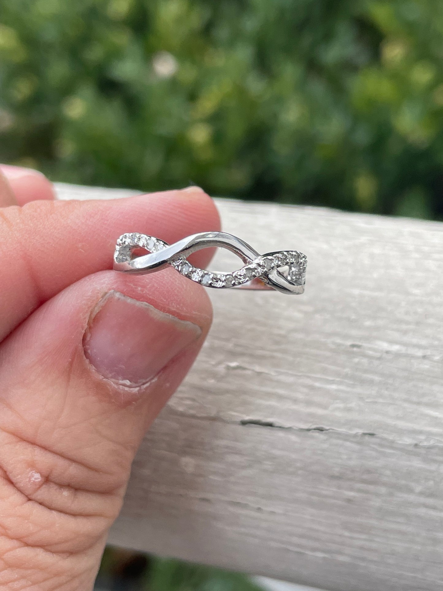 925 Sterling Silver Infinity Diamond Band Ring sz 7