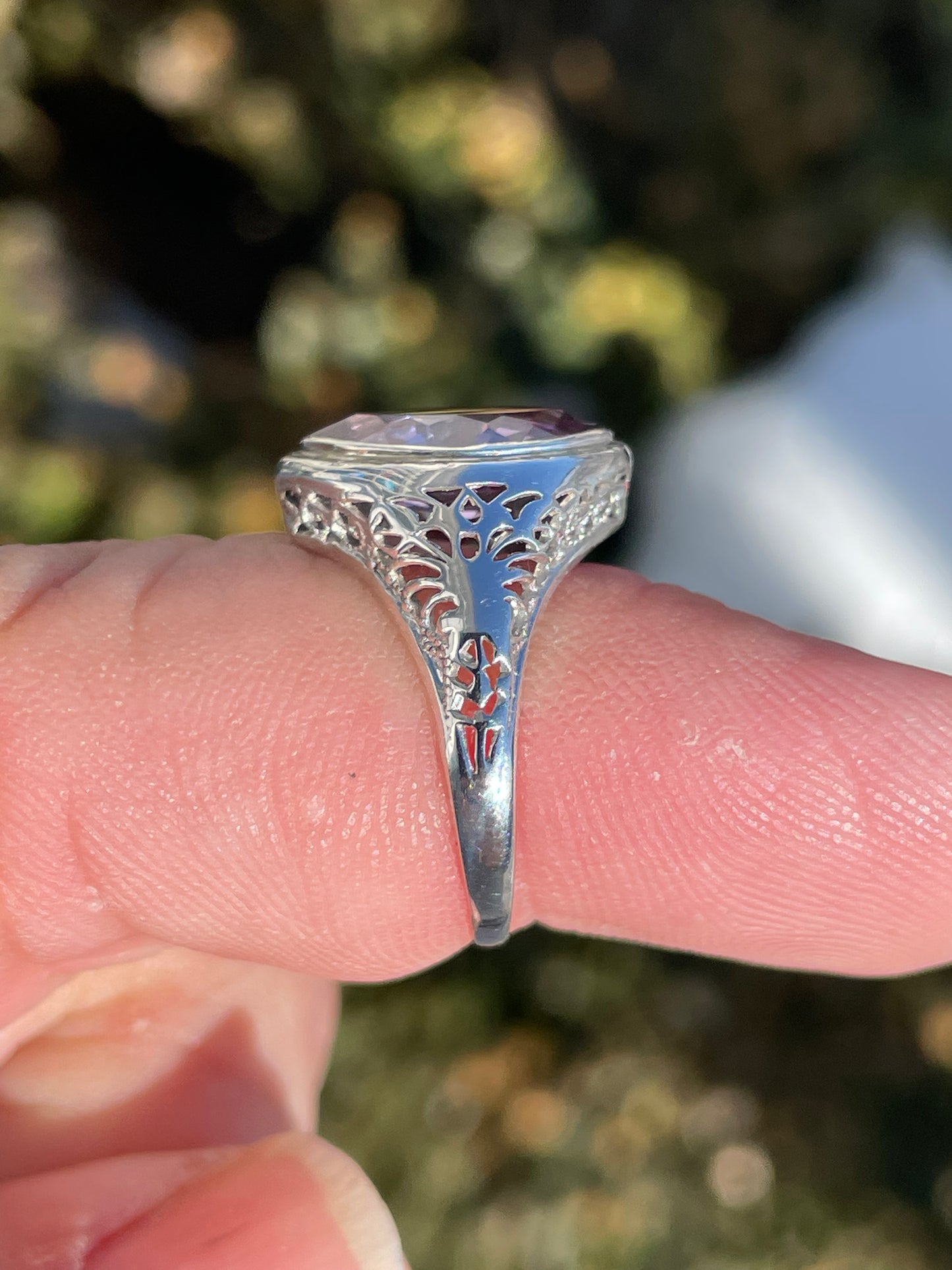 14k White Gold 2.00ct Lab Created Alexandrite Antique Ring