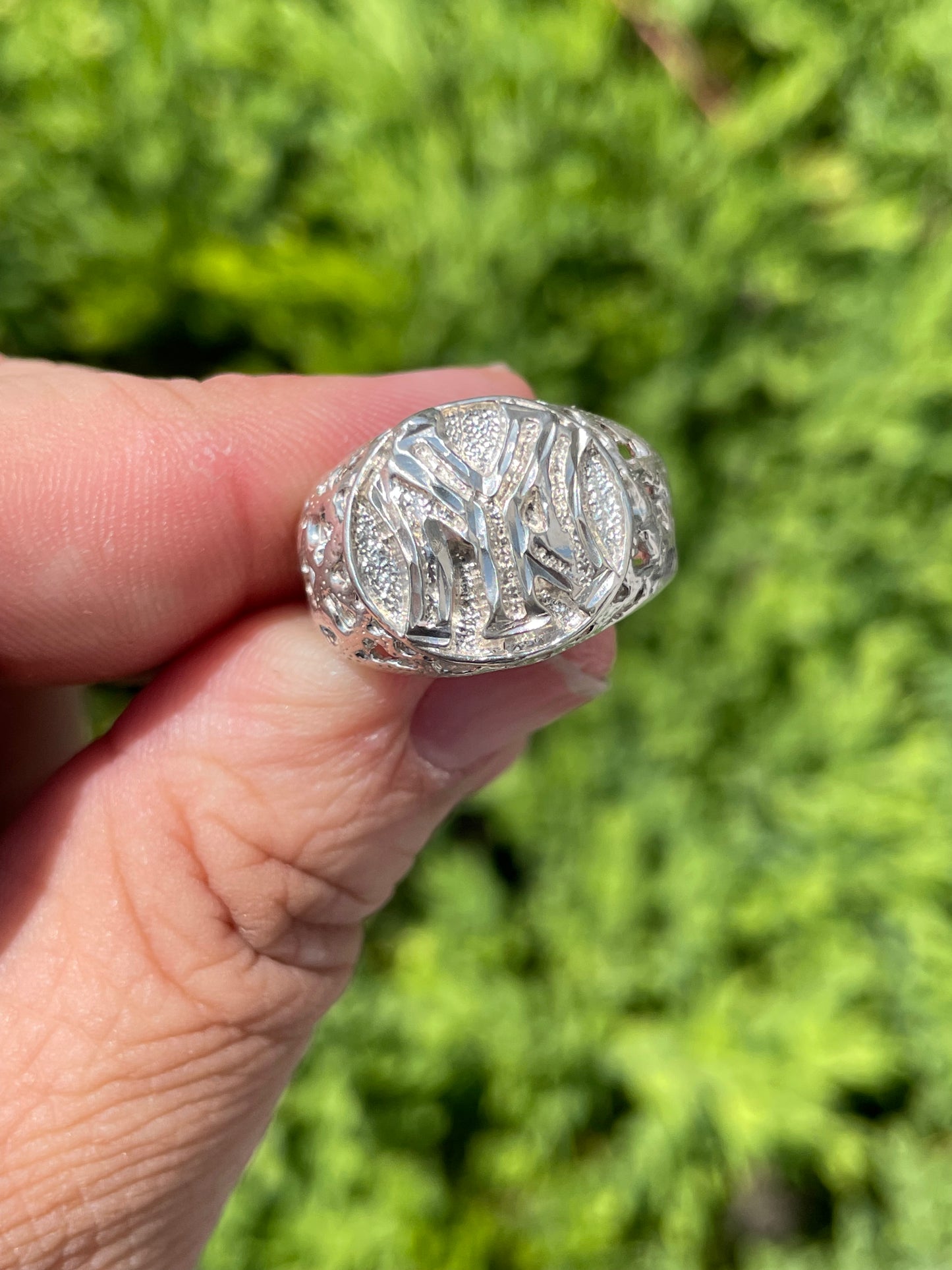 925 Sterling Silver Signet New York Yankees Cluster Ring