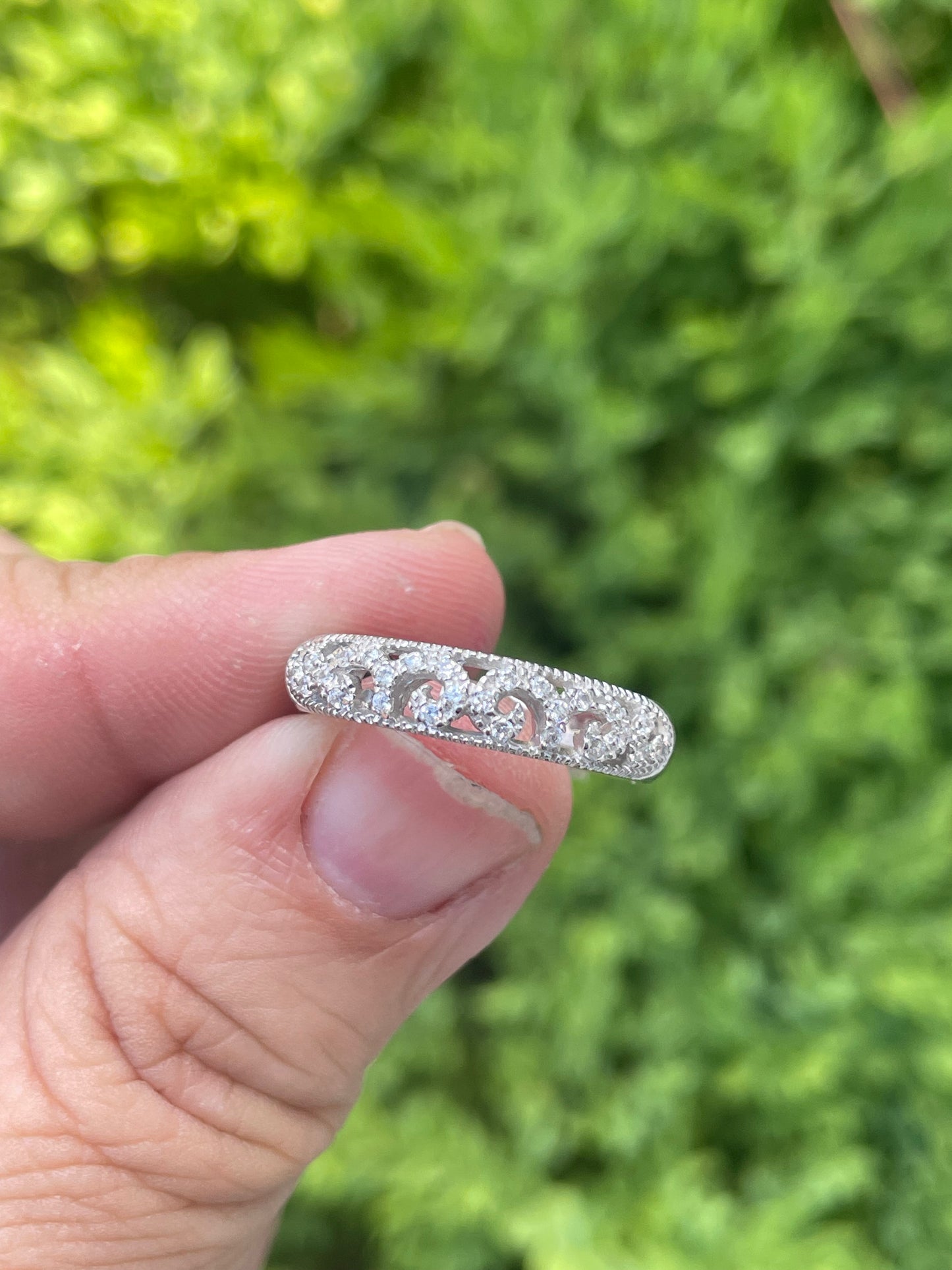 925 Sterling Silver Open Victorian Filigree Clear Zirconia Band Ring