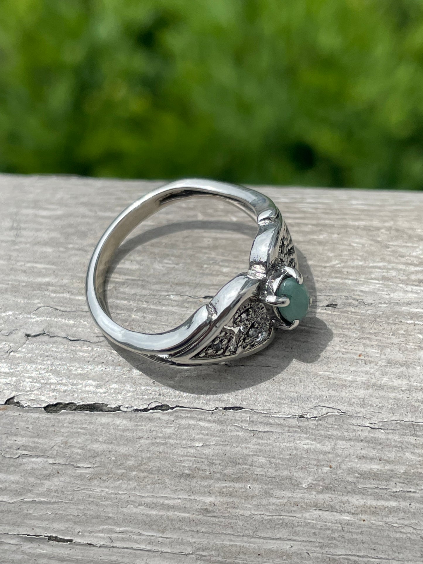 925 Sterling Silver Emerald & White Topaz Ring