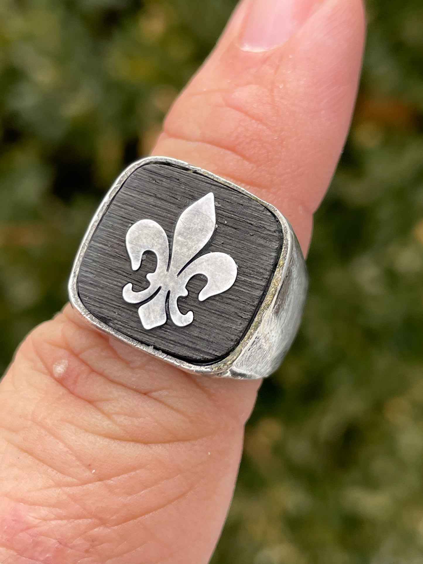 Designer Phillip Gavriel by Mannucci 925 Sterling Silver Fleu de Lis Signet Ring