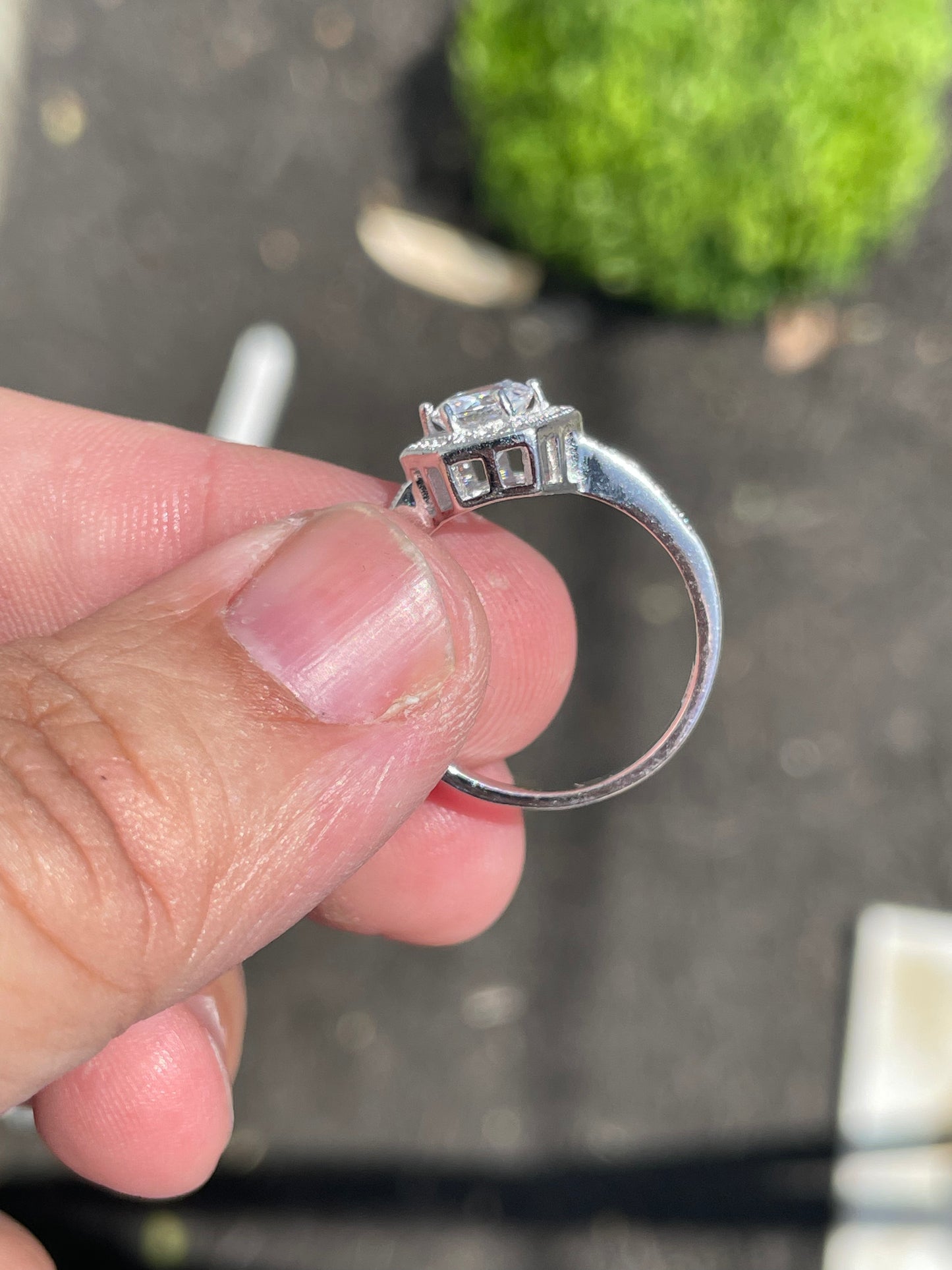 925 Sterling Silver Clear Zirconia Cocktail Ring