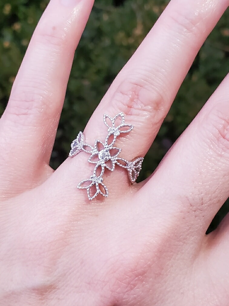 925 Sterling Silver Diamond Leaflet Cross Ring