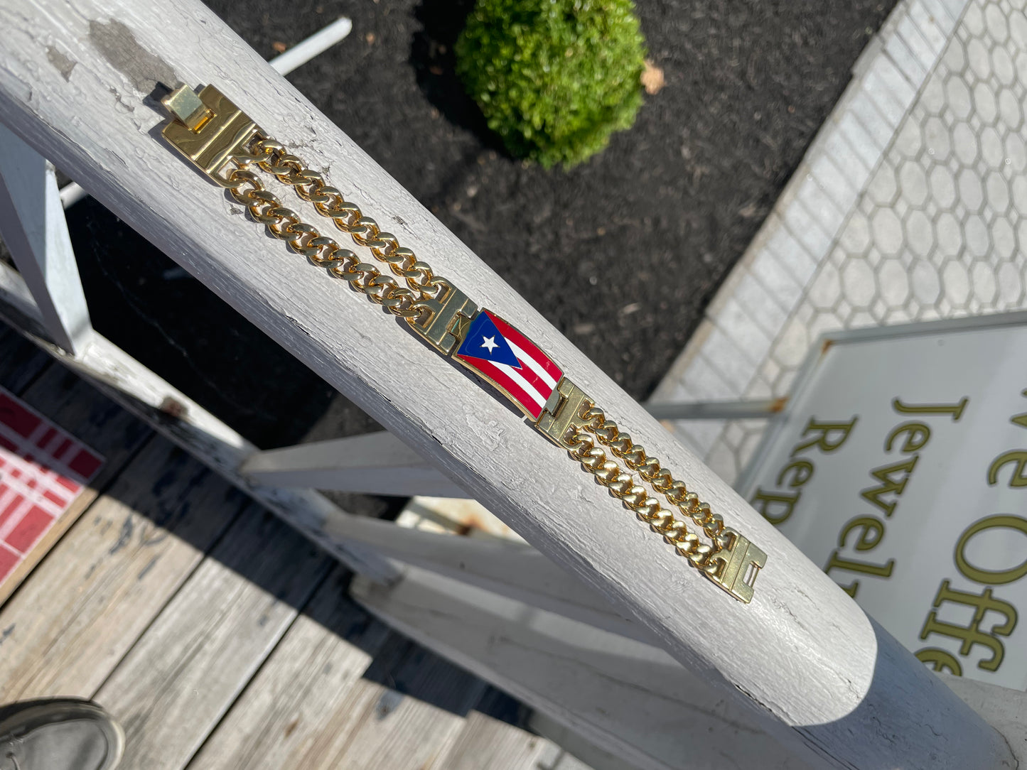 Stainless Steel Puerto Rico Flag Curb Link Bracelet