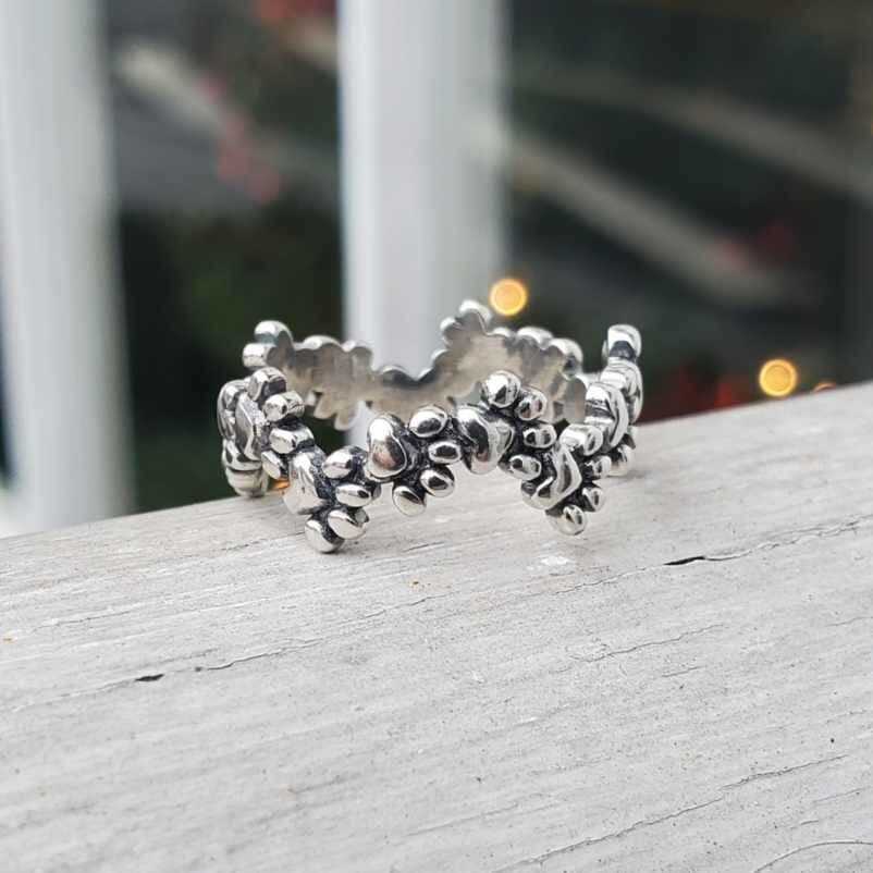 925 Sterling Silver Zigzag Paw print Eternity Band Ring