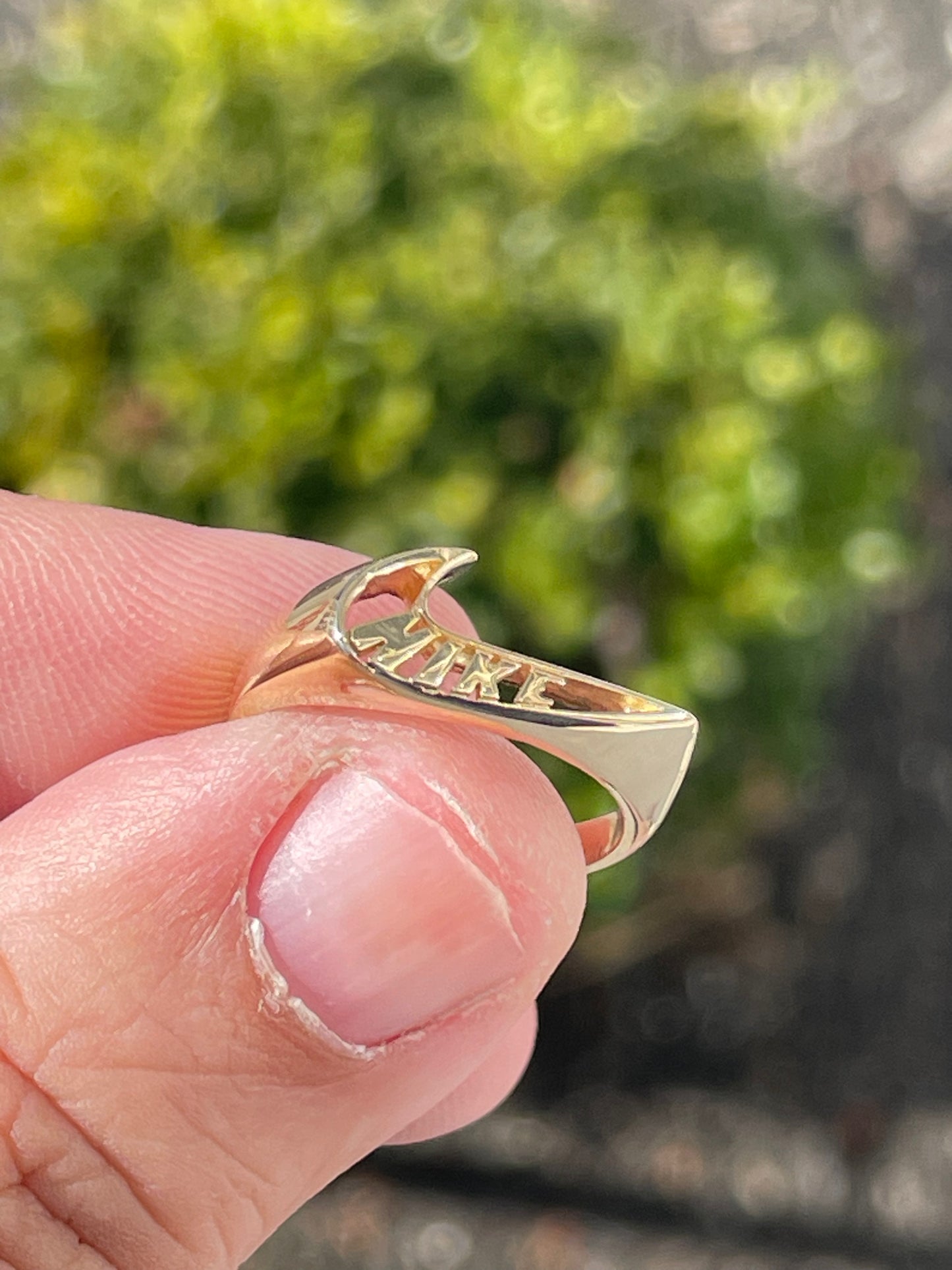 Solid 14k Gold Vintage Nike Swoosh Logo Ring Size 6