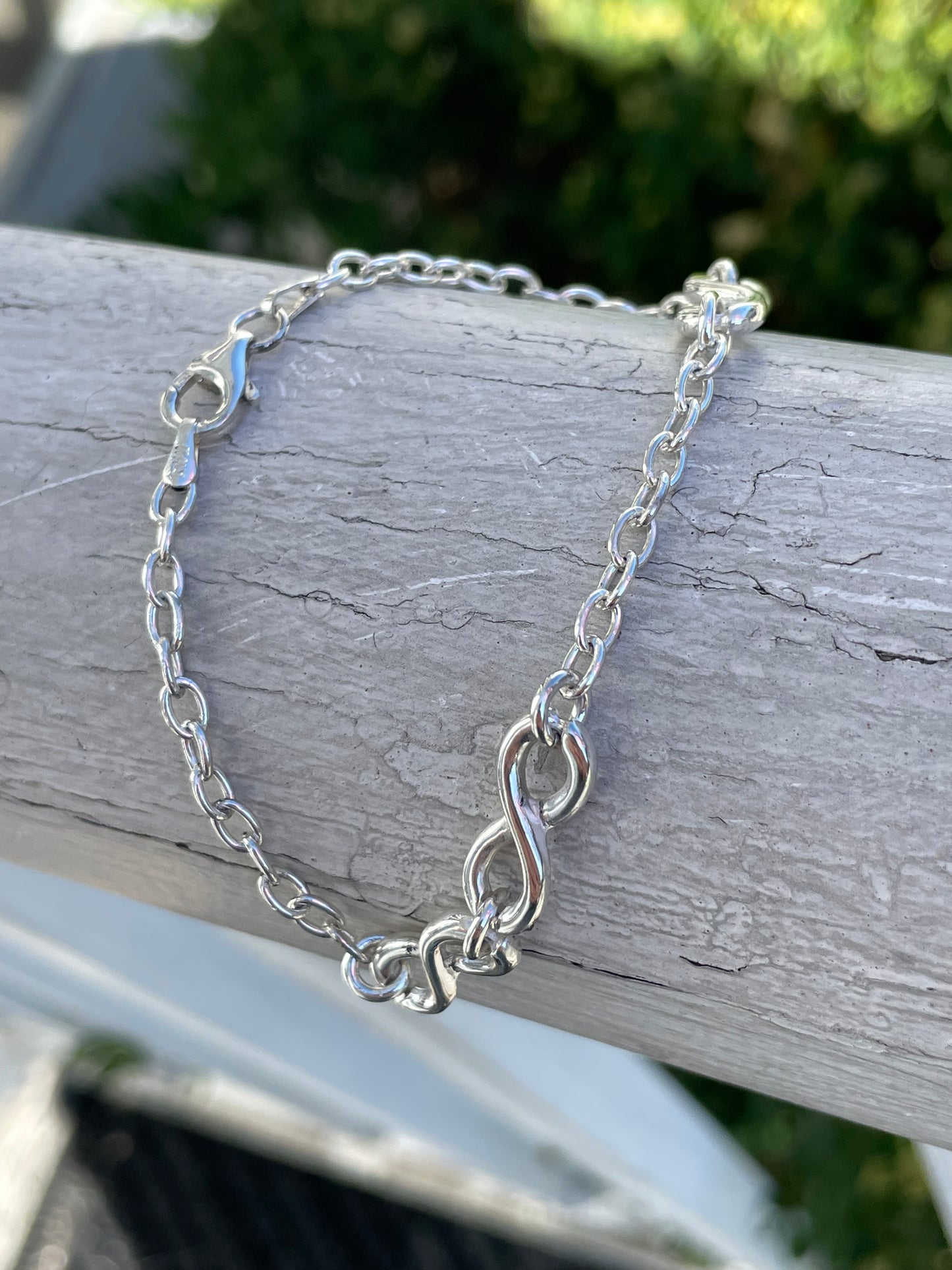 925 Sterling Silver Infinity Link Bracelet 7”