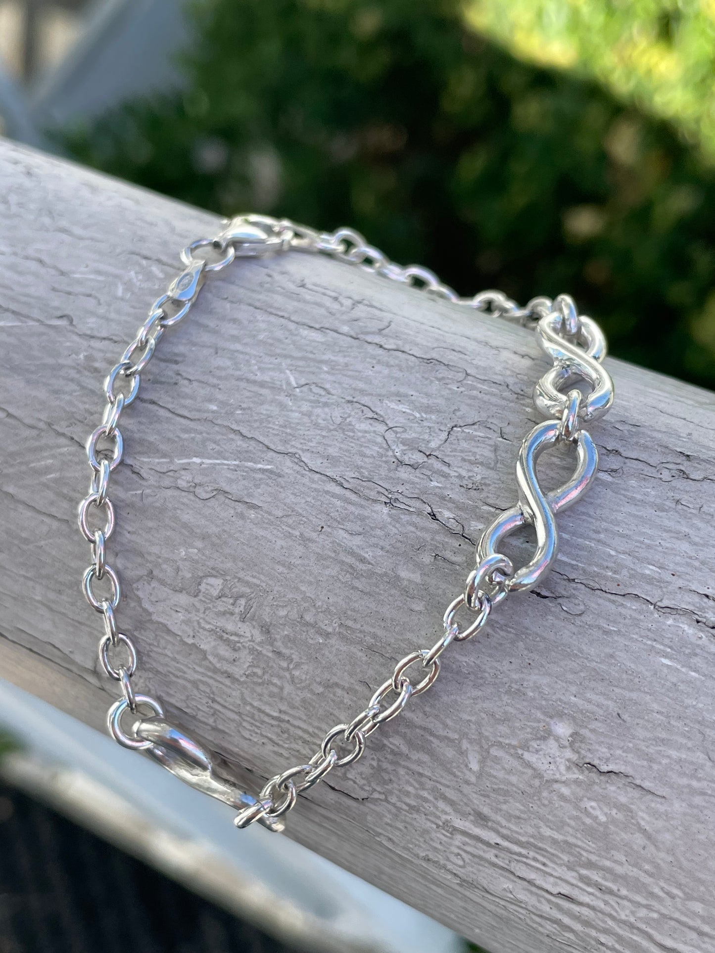 925 Sterling Silver Infinity Link Bracelet 7”