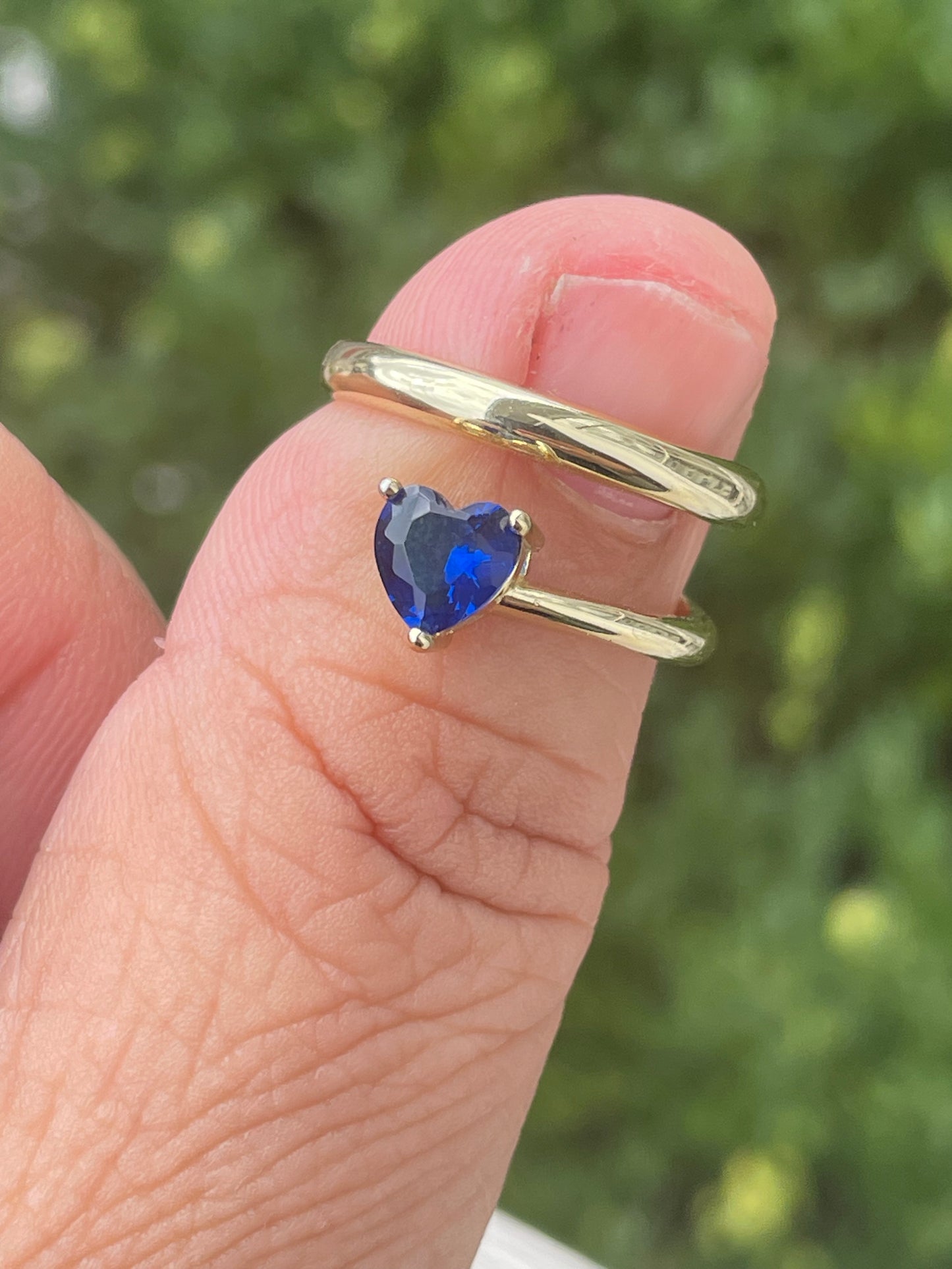 925 Sterling Silver Vermeil Wrap Around Ring w/ Heart Sapphire Stone