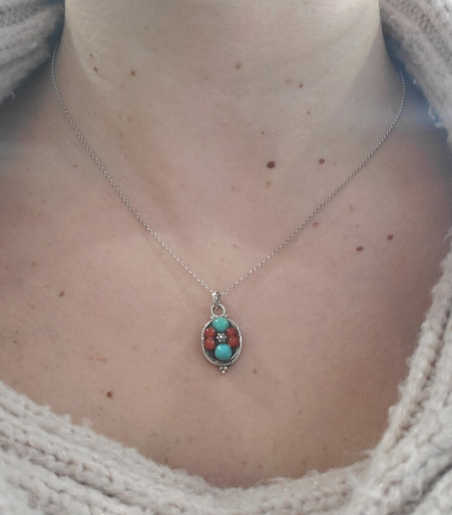 925 Sterling Silver Native American Turquoise & Carnelian Necklace