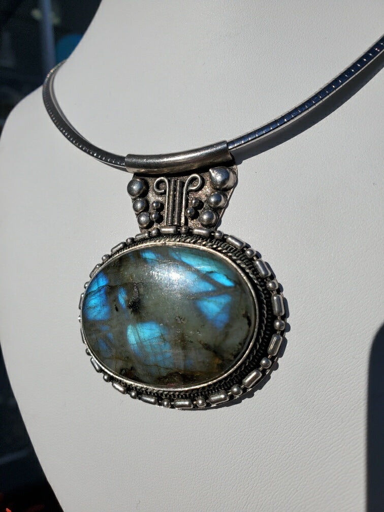 925 Sterling Silver Large Labradorite Statement Necklace