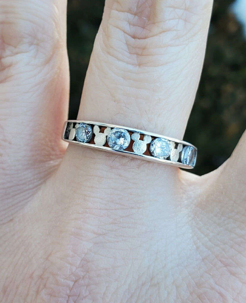 925 Sterling Silver Disney Mickey Mouse Logo Band Ring