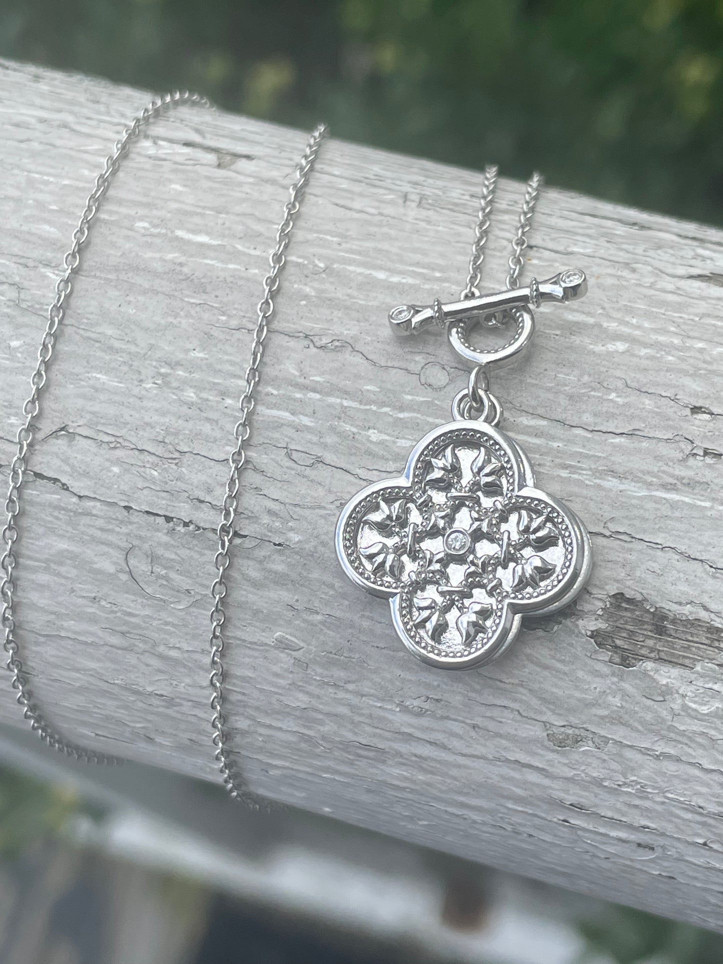 925 Sterling Silver WY Quatrefoil Openwork Necklace