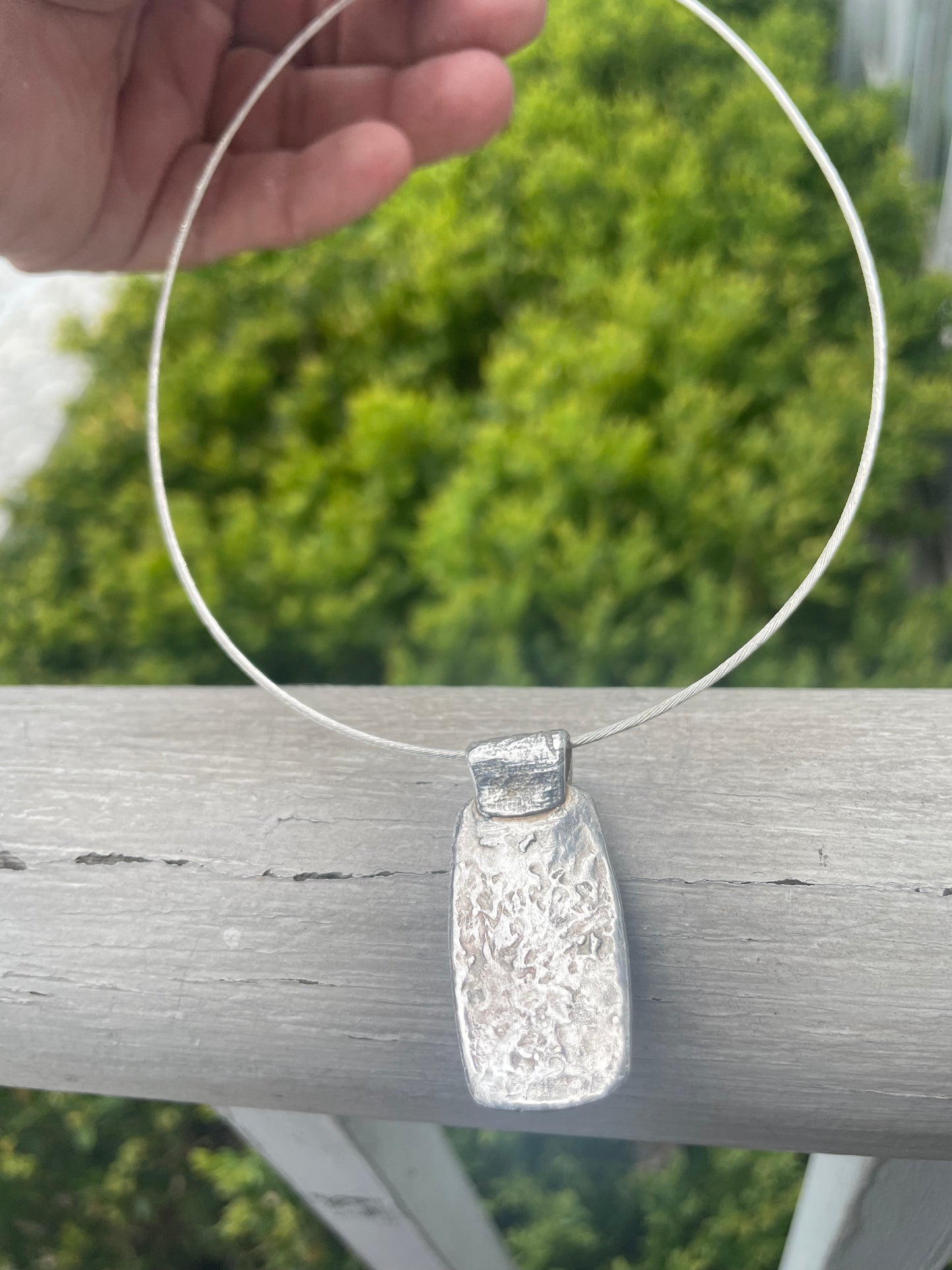 925 Sterling Silver Oak Leaf Blue Resin Omega Necklace