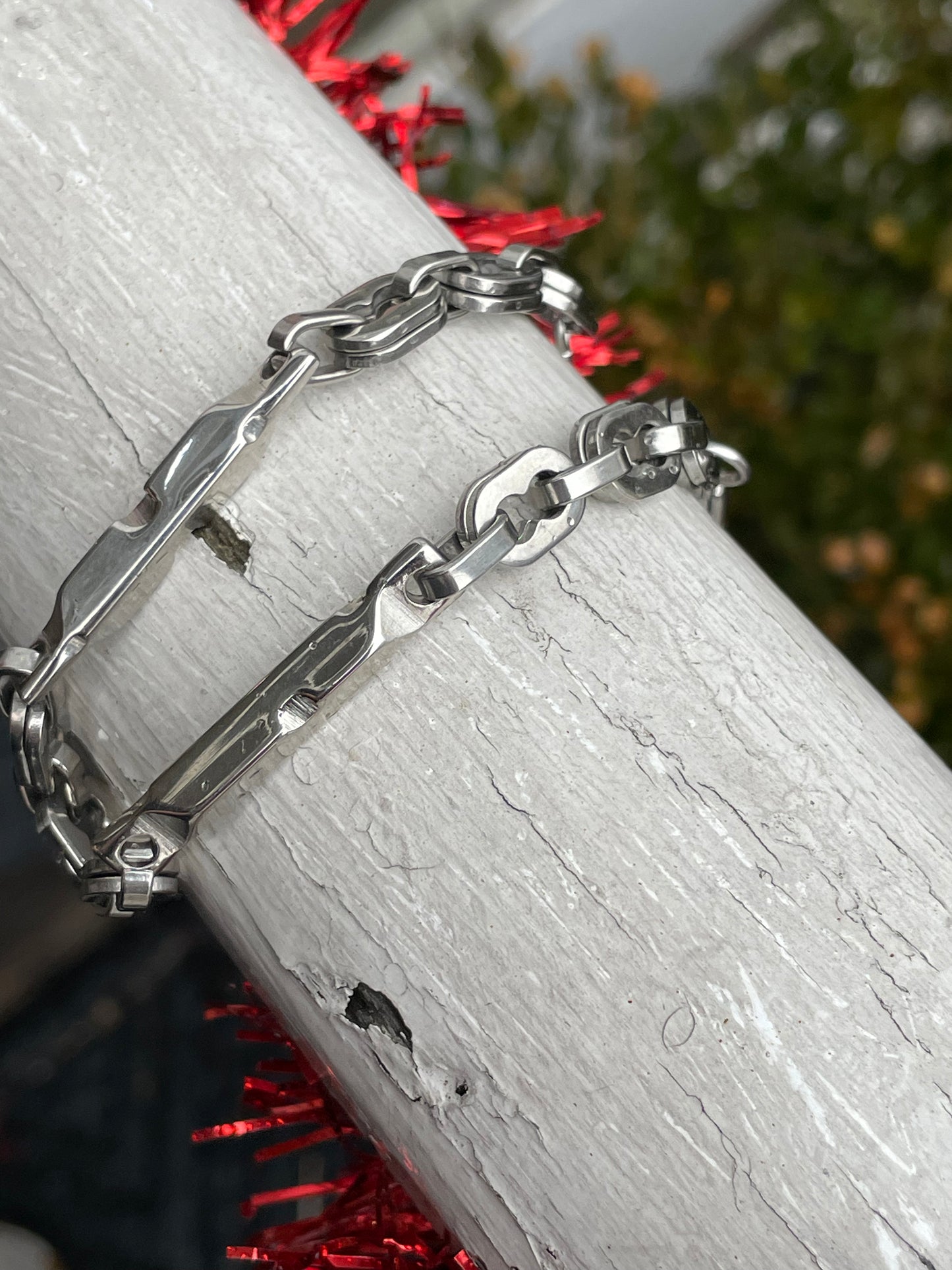 Stainless Steel Unisex 8” Bullet Bracelet