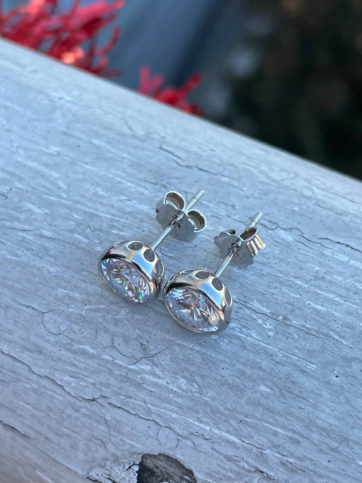925 Sterling Silver 1.00ct Bezel Set Cz Stud Earrings