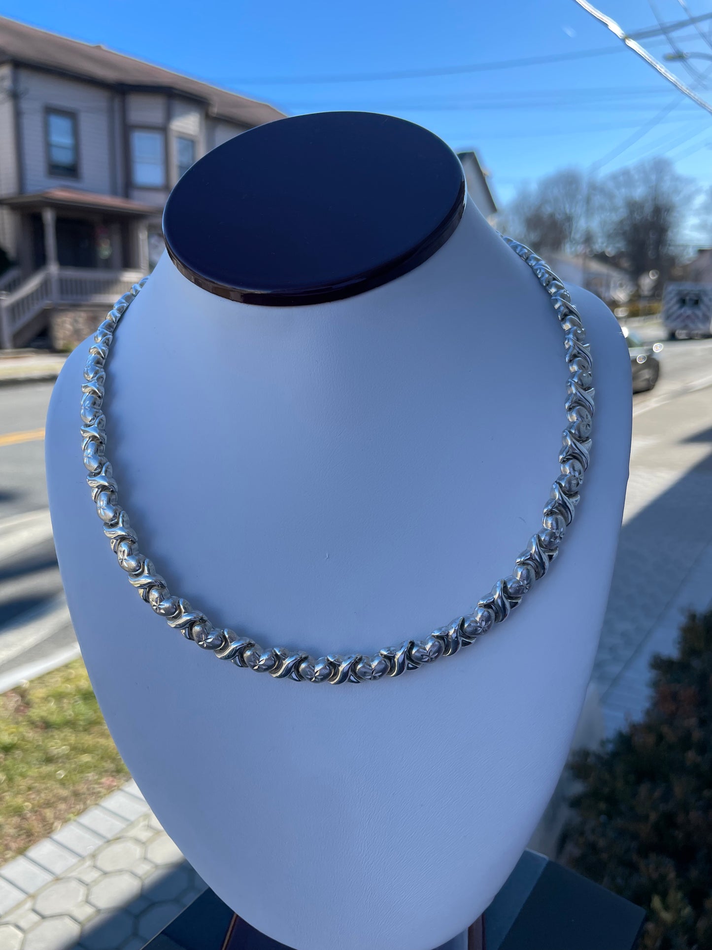 925 Sterling Silver Hugs & Kisses Necklace