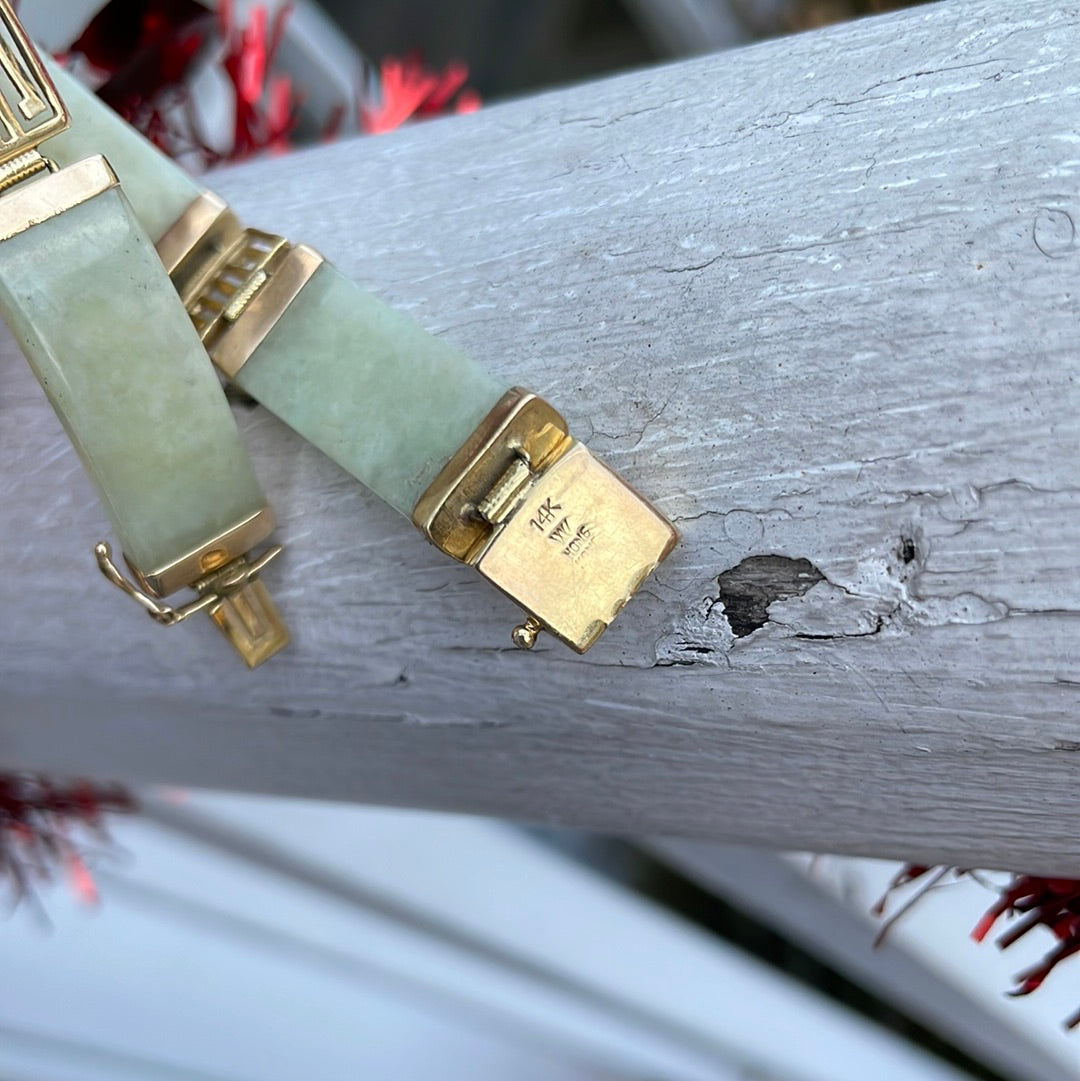 14k Gold Chinese Jade Bracelet