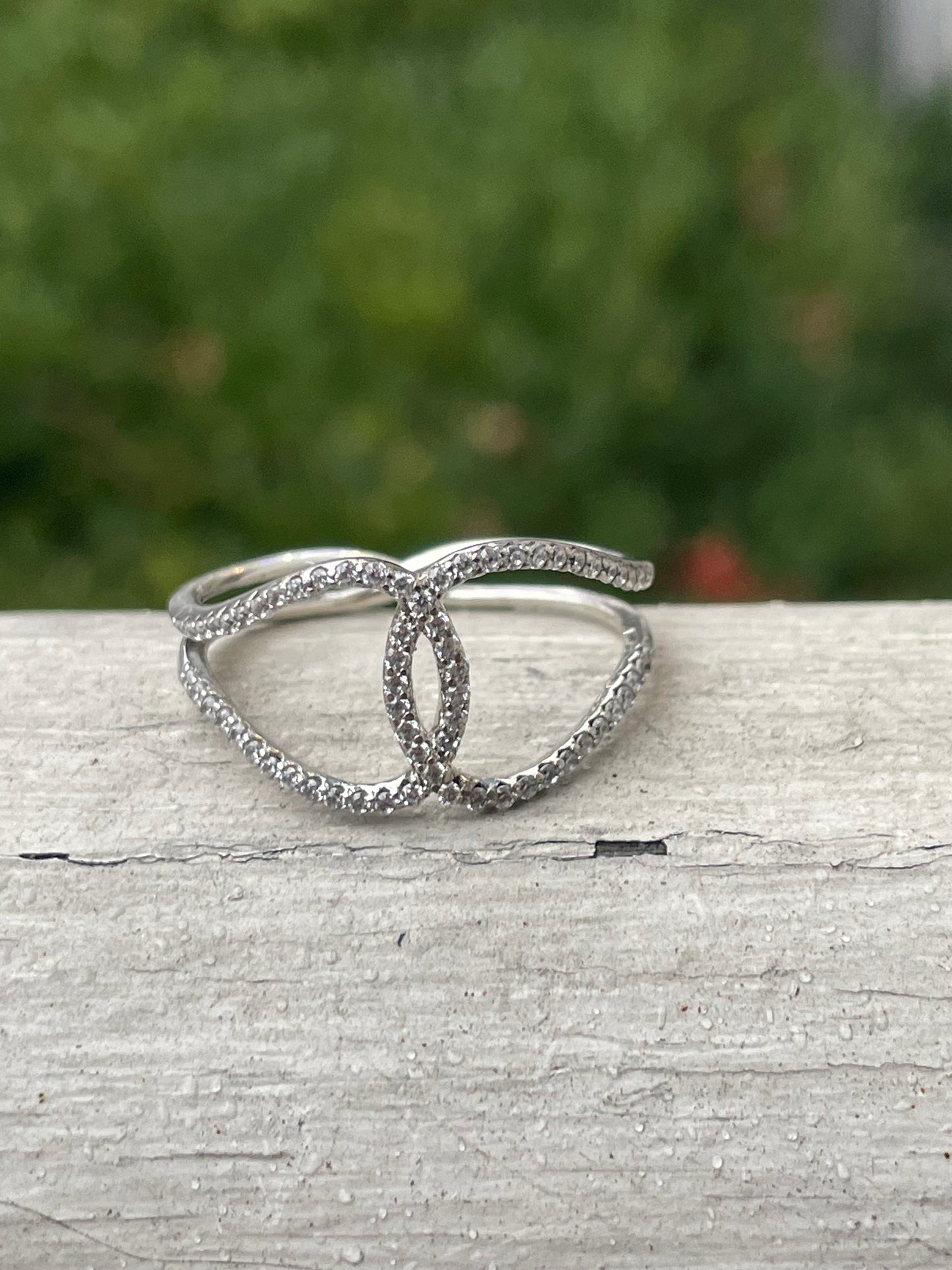 925 Sterling Silver Interlocking Loop Cubic Zirconia Ring