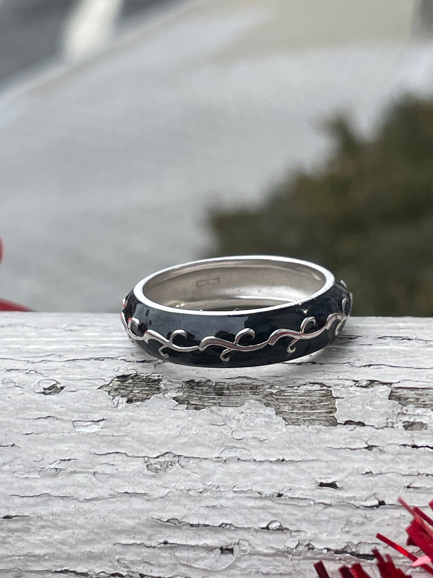 925 Sterling Silver Black Enamel Barbed Wire Eternity Band Ring
