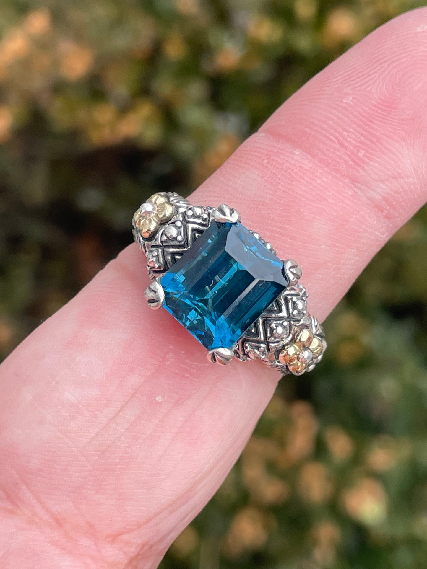 Designer Barbara Bixby London Blue Topaz 925 Silver & 18k Gold Ring