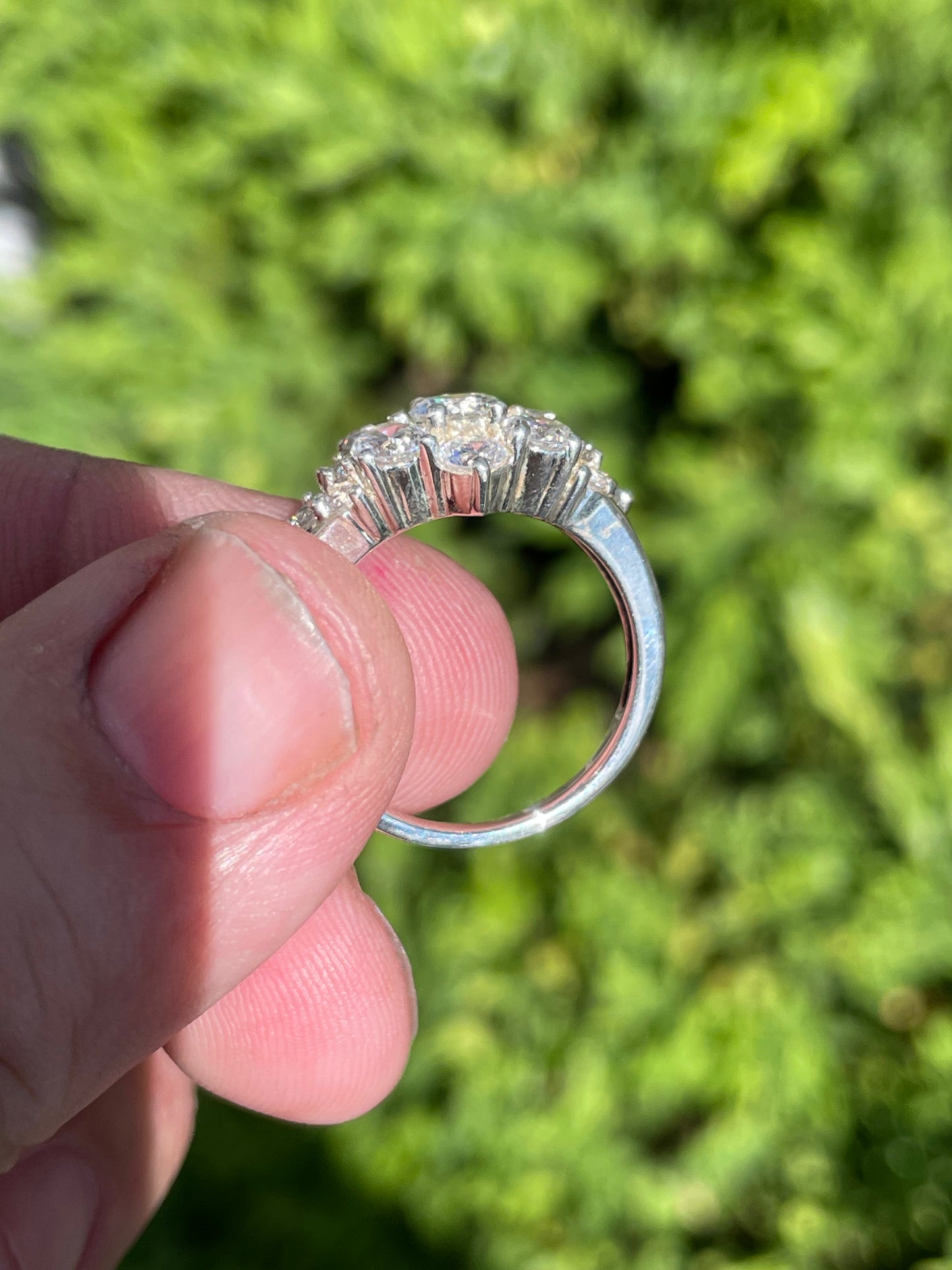 925 Sterling Silver Clear Zirconia Cluster Ring