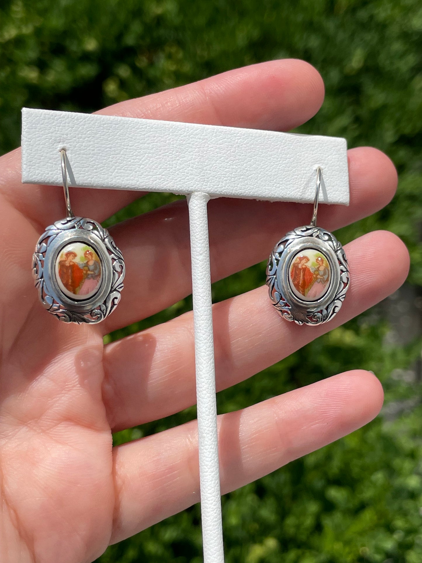 925 Sterling Silver Shell Cameo Tea Party Image Dangle Earrings