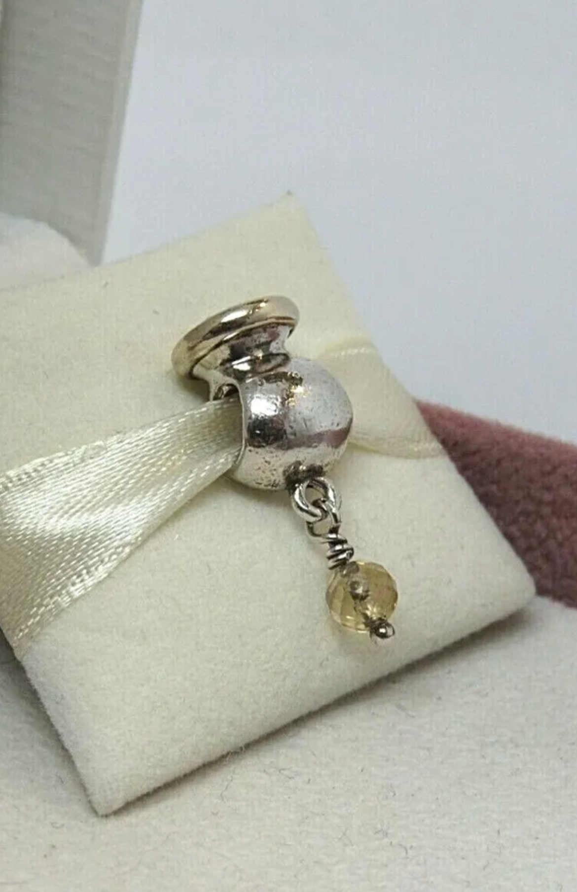 790391CCZ Retired pandora buttercup charm