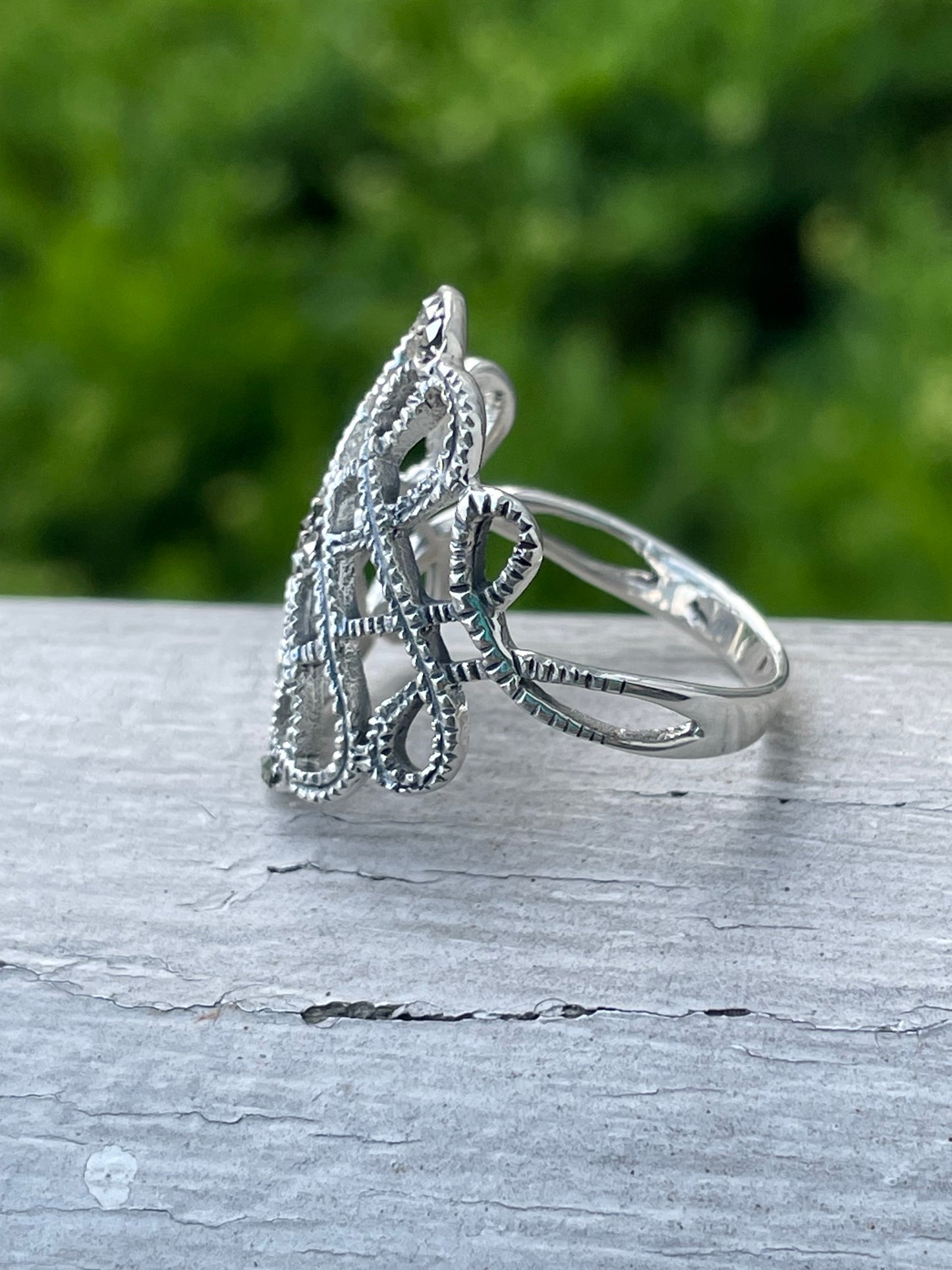 925 Sterling Silver Swirl Marcasite Ring