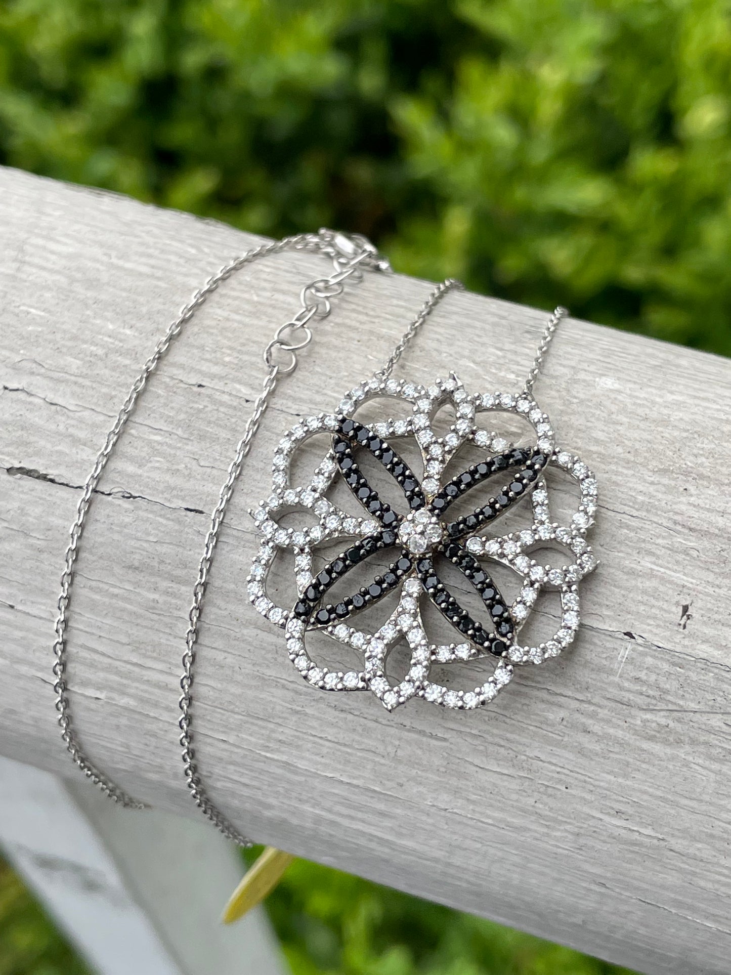 925 Sterling Silver Openwork Black & Clear Zirconia Necklace