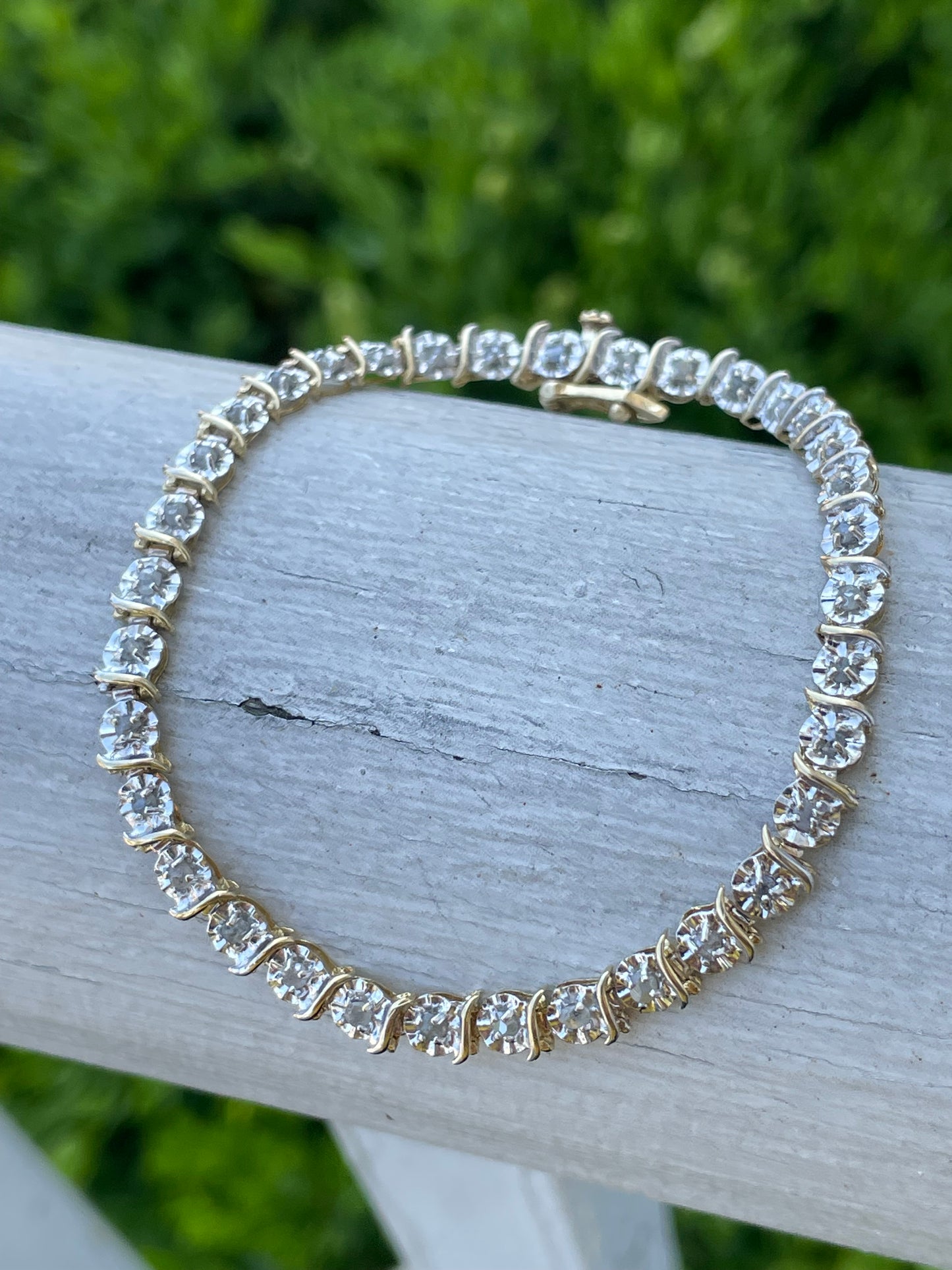 10K Gold Diamond Tennis Bracelet 7"