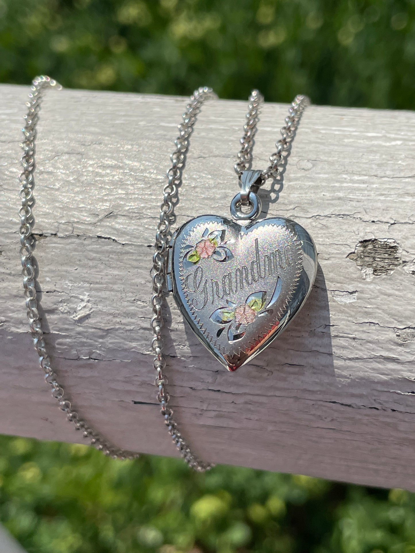 925 Sterling Silver Grandma Heart Locket