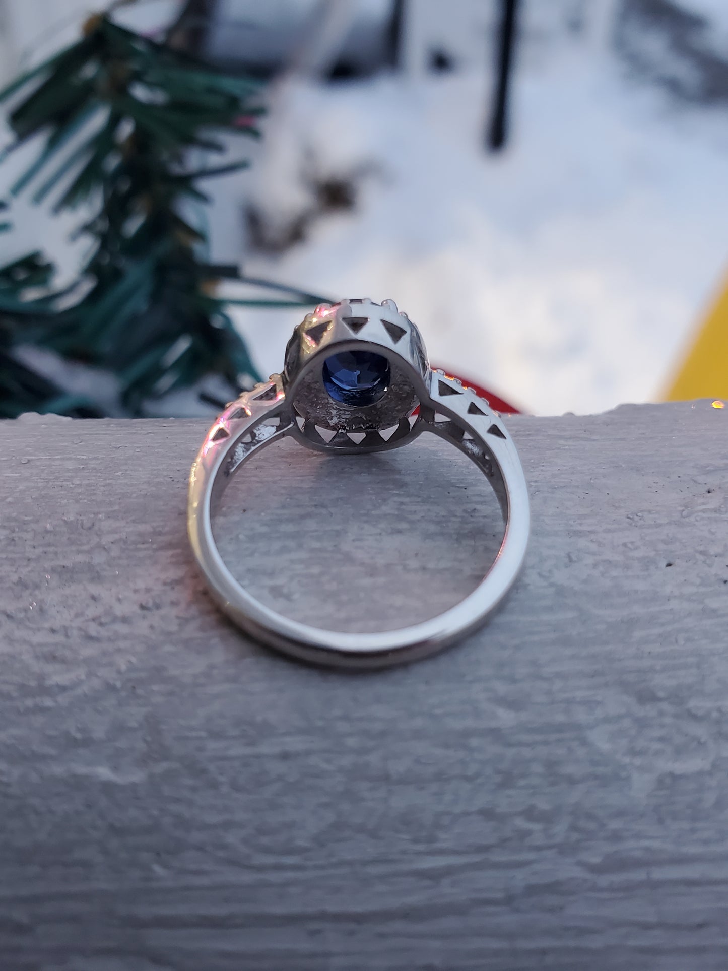 925 Sterling Silver Simulated 1ct Oval Sapphire & Diamond Halo Ring